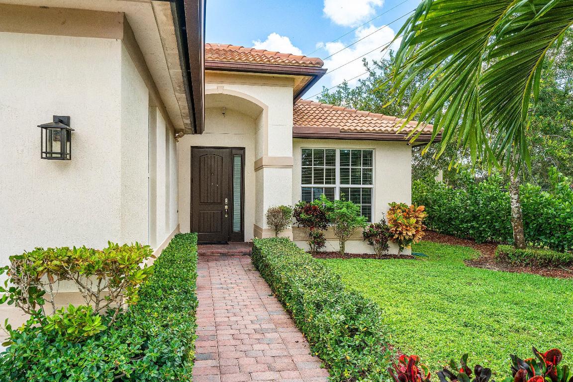 7106 Prudencia Drive