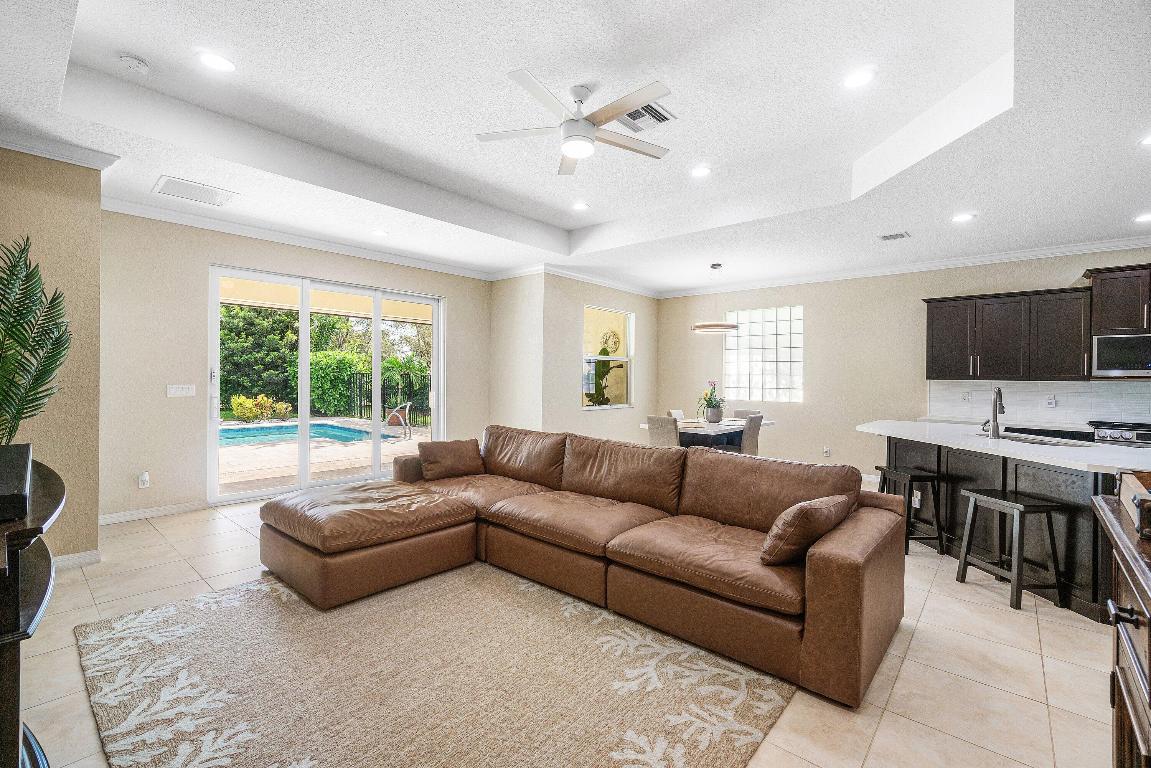 7106 Prudencia Drive