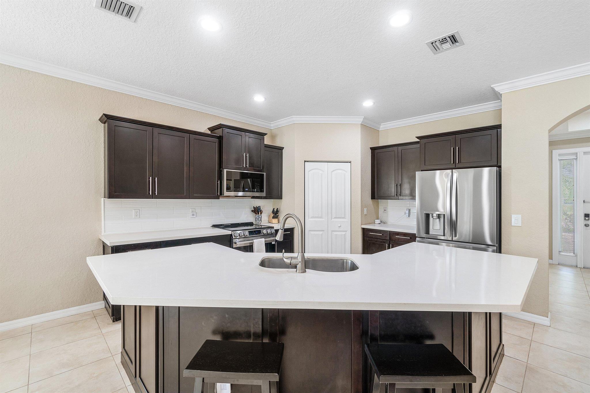 7106 Prudencia Drive