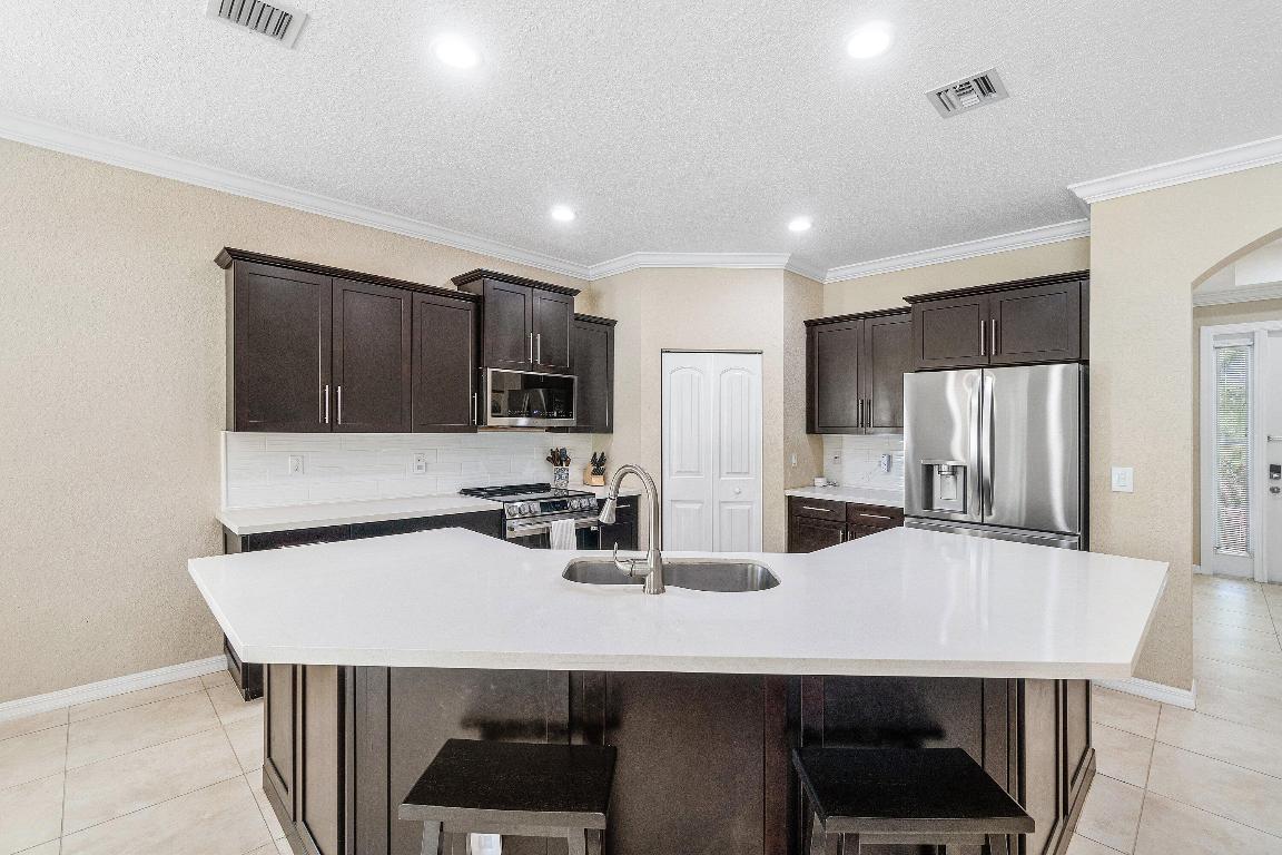 7106 Prudencia Drive