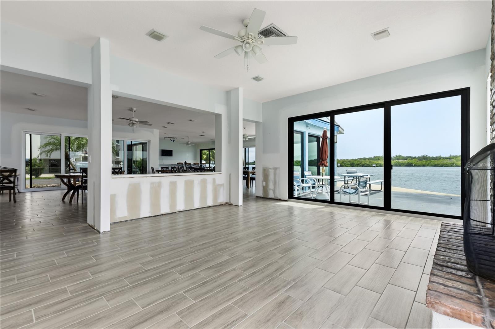 1 WINDRUSH BLVD #63
