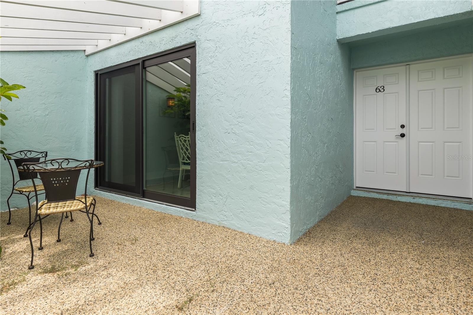 1 WINDRUSH BLVD #63