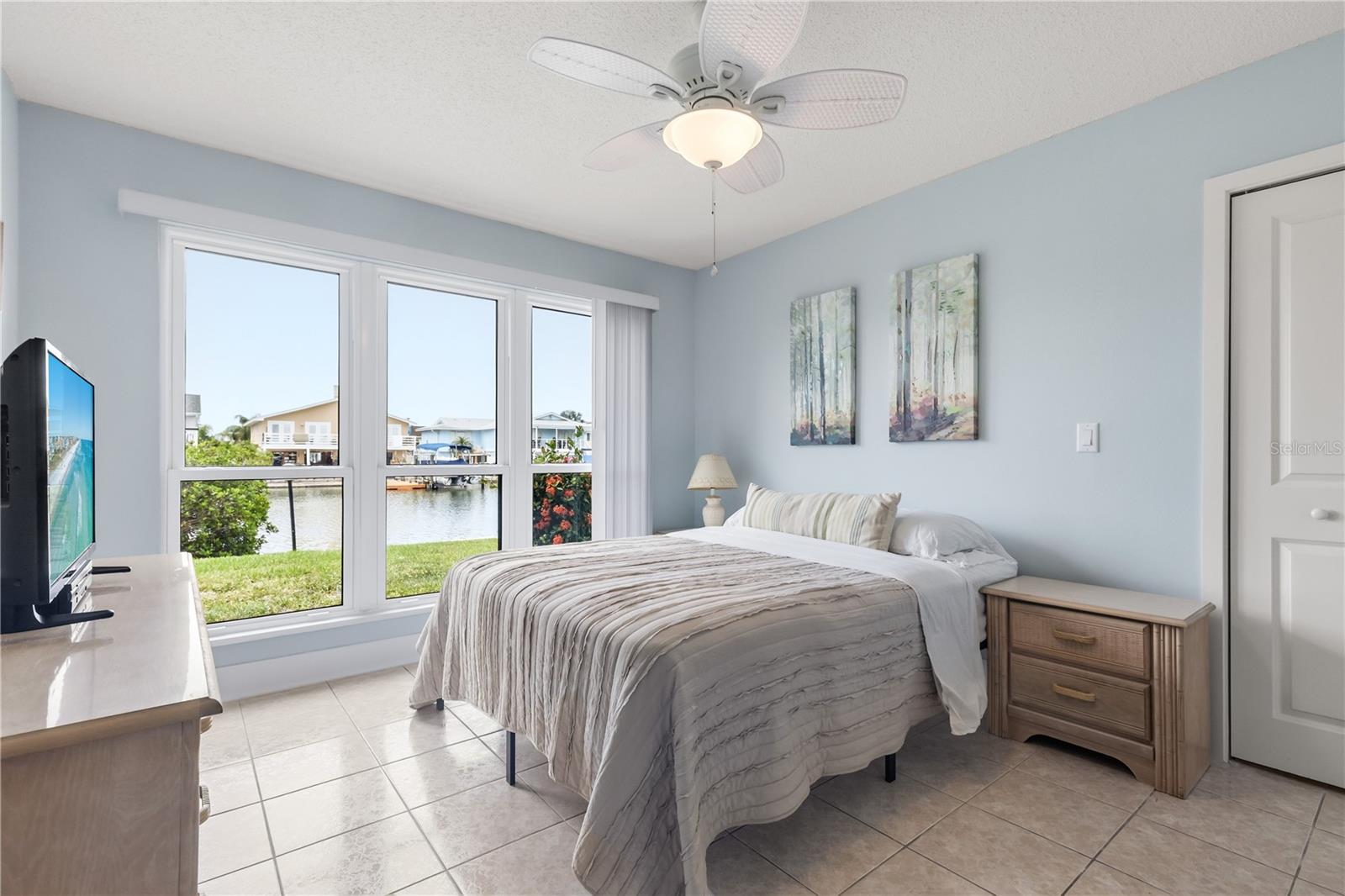 1 WINDRUSH BLVD #63