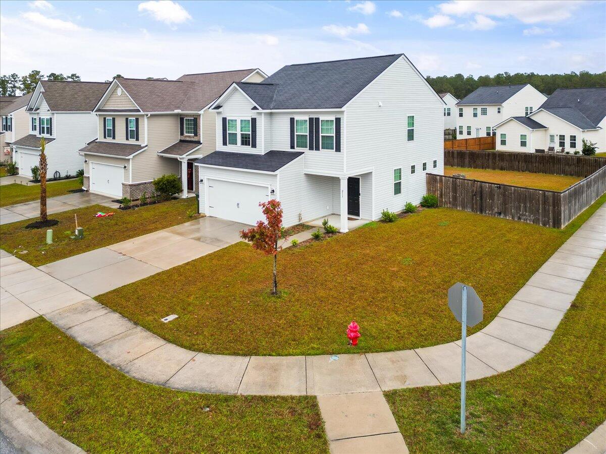 213 Daniels Creek Circle