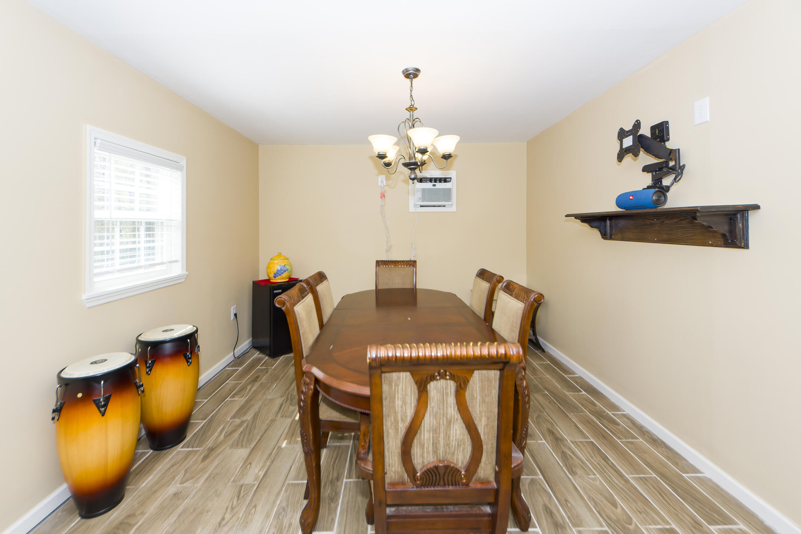 176 Two Hitch Road