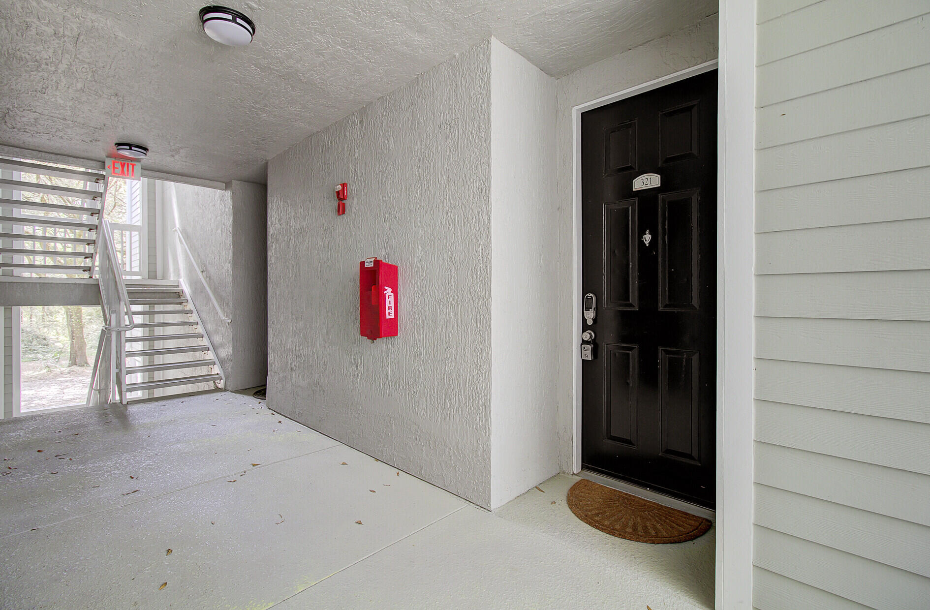 60 Fenwick Hall Alley # 321