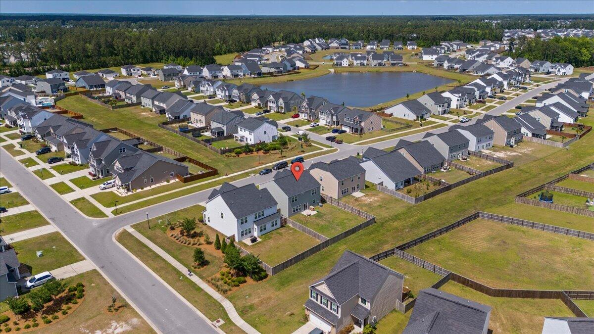 103 Stagecoach Avenue