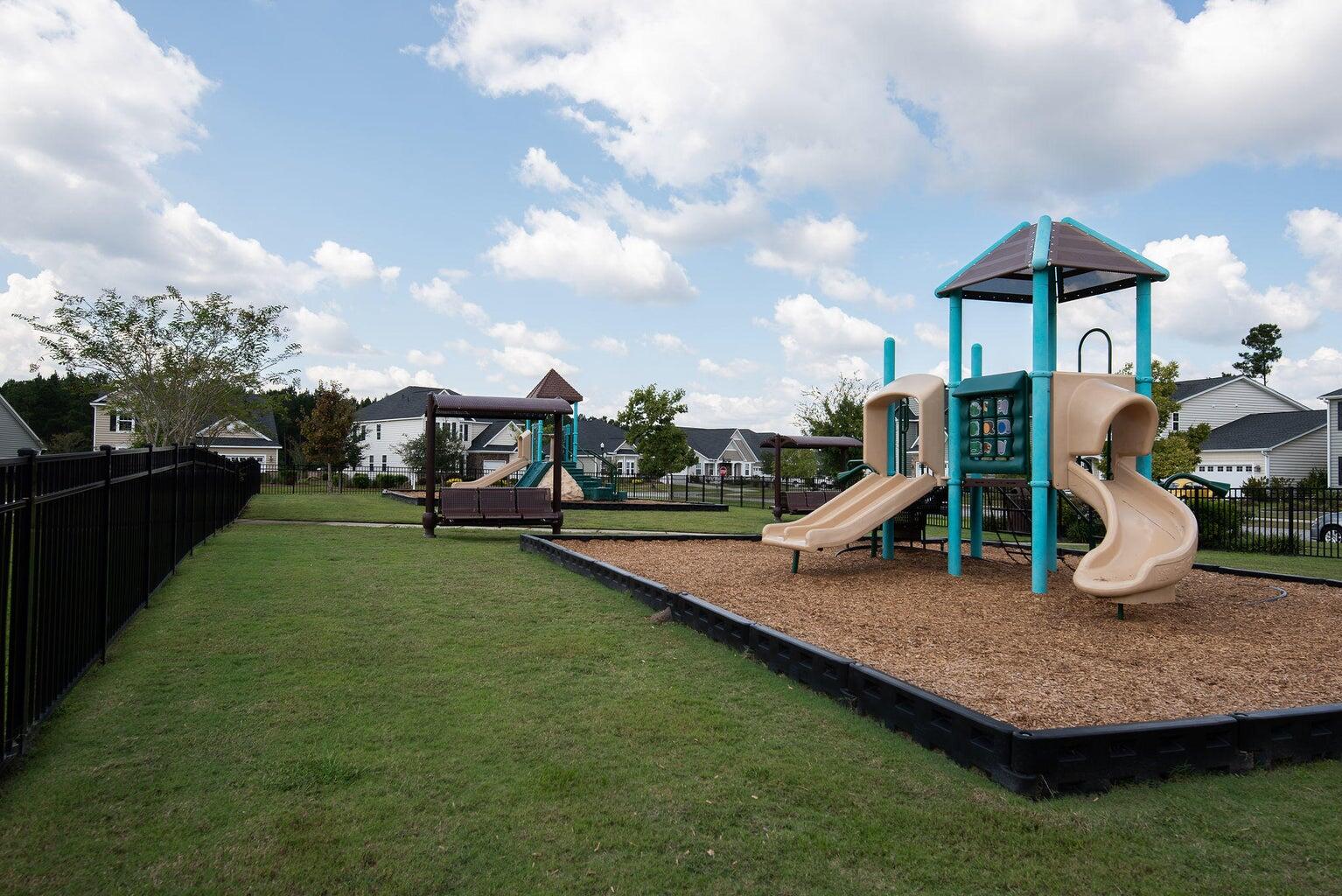 103 Stagecoach Avenue