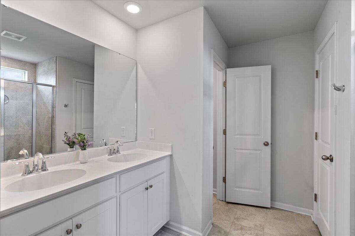 103 Stagecoach Avenue