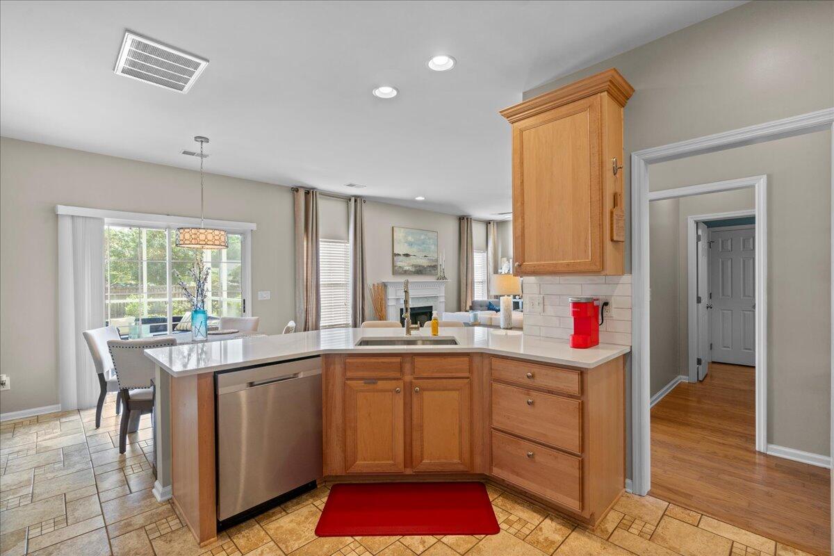 1521 Ashley Gardens Boulevard