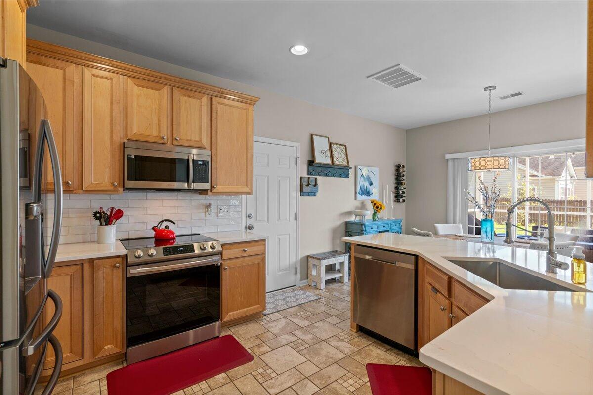 1521 Ashley Gardens Boulevard