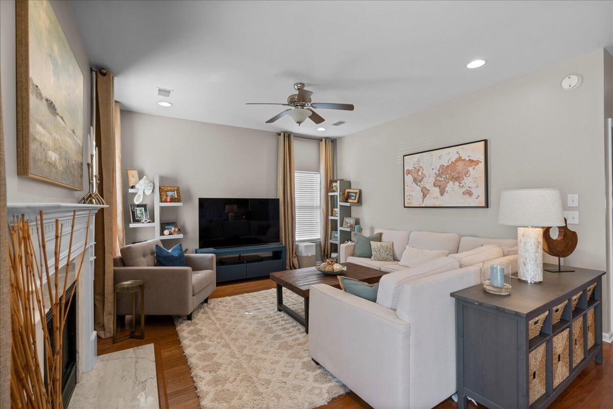 1521 Ashley Gardens Boulevard