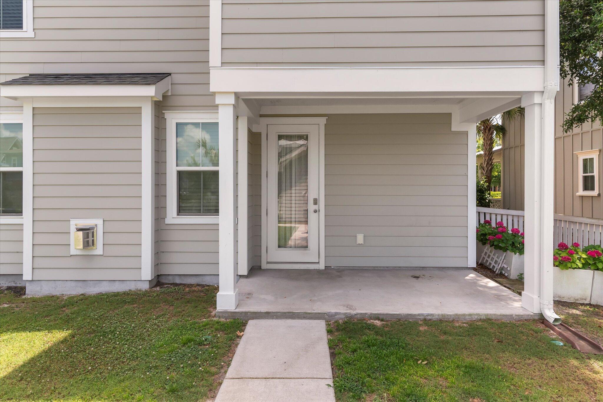 100 Julian Hamlet Drive