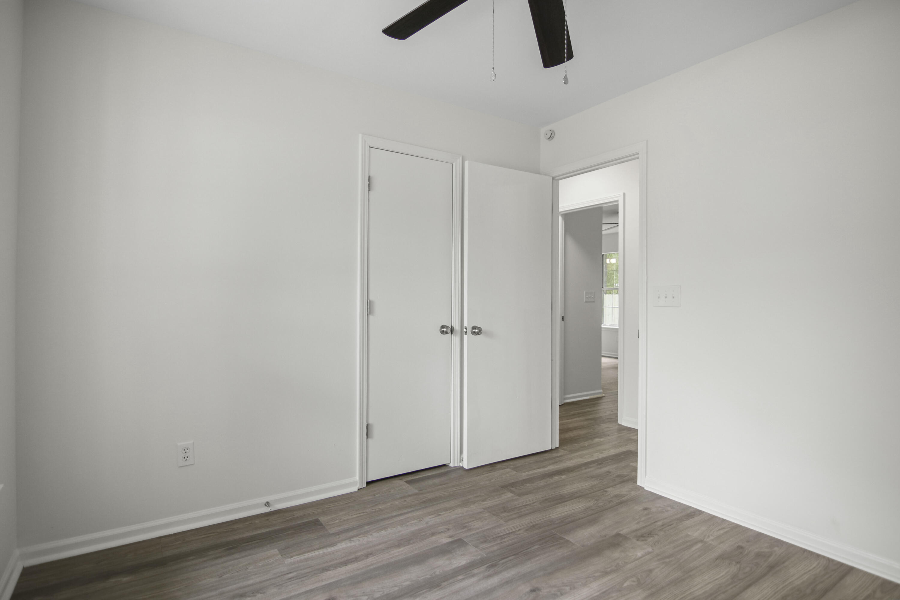 102 St Benets Place