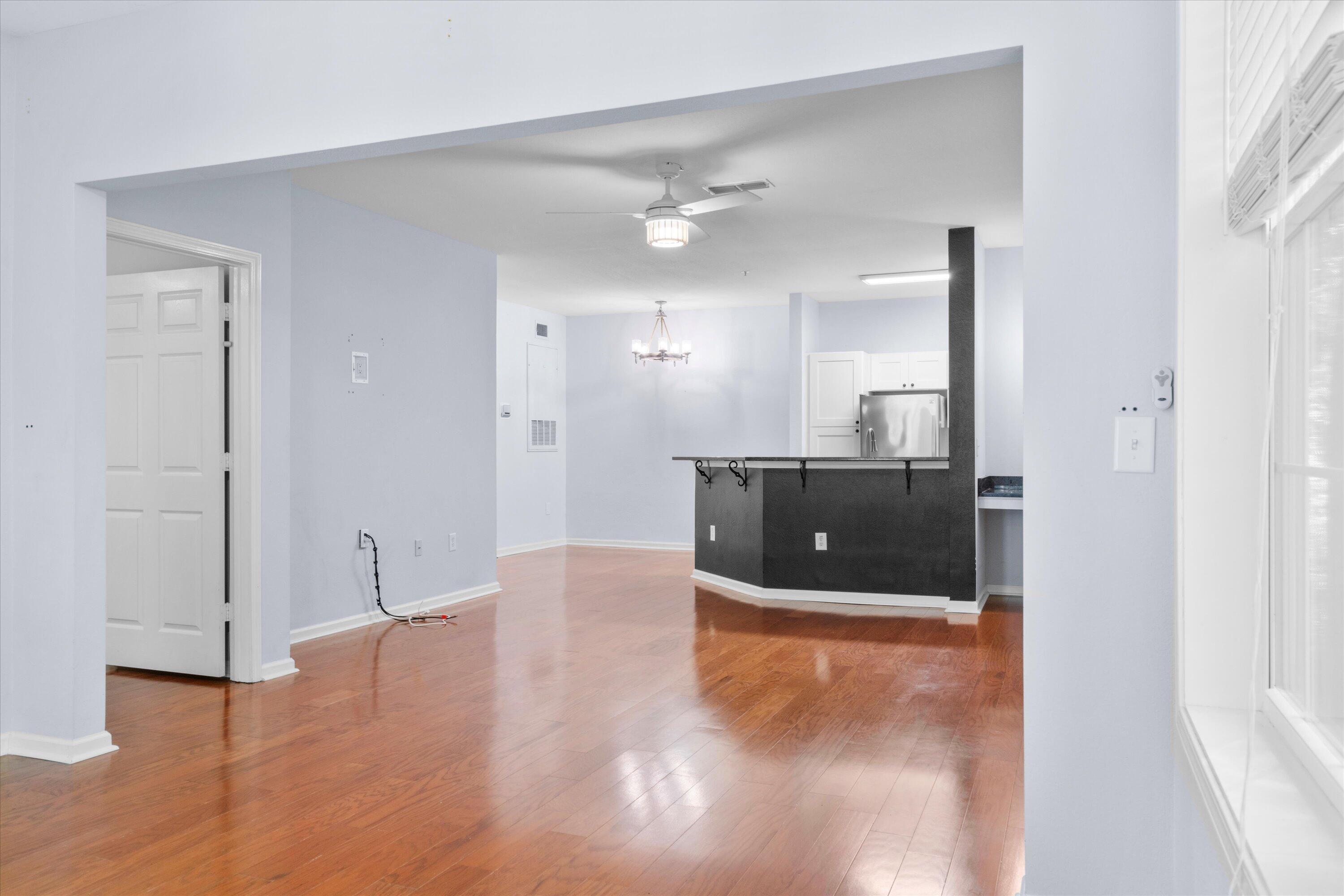 60 Fenwick Hall Allee # 321