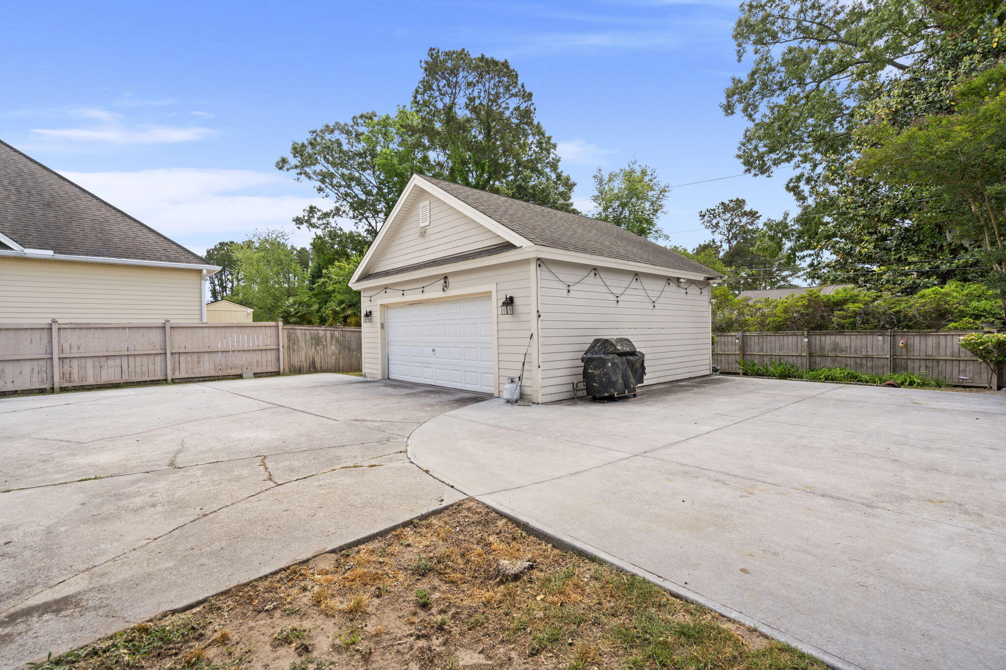 115 S Ainsdale Drive