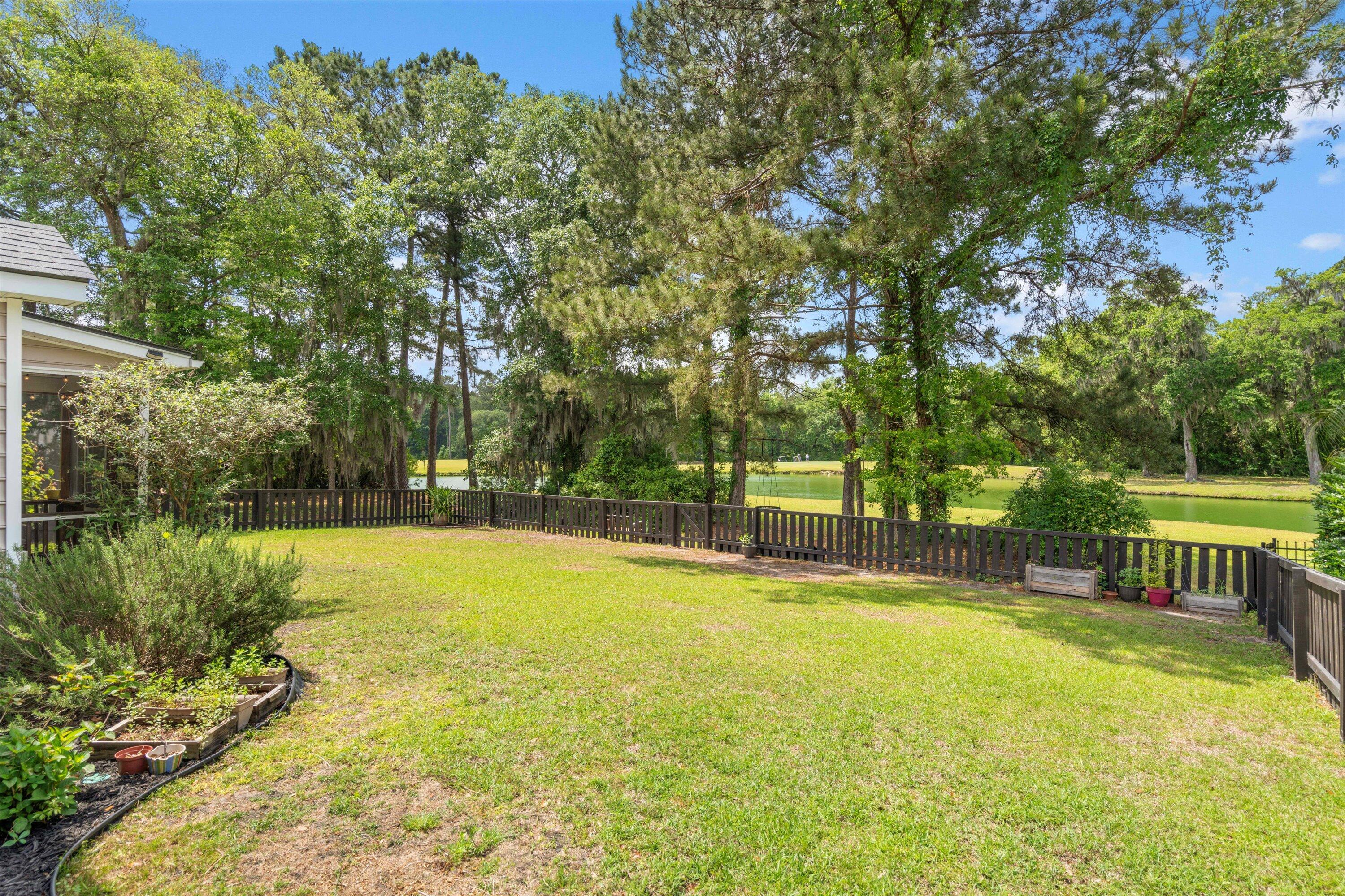 5258 Mulholland Drive