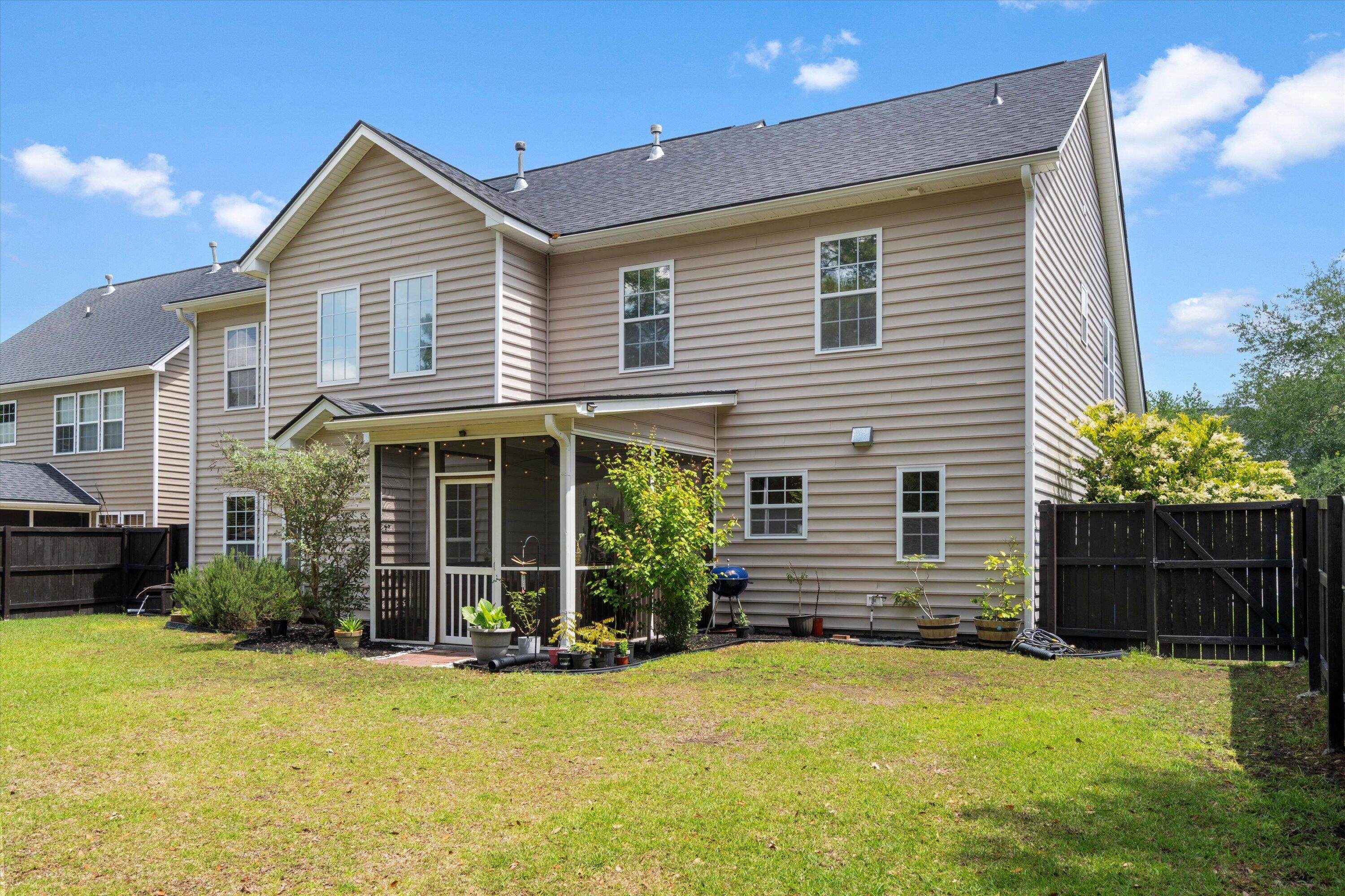 5258 Mulholland Drive