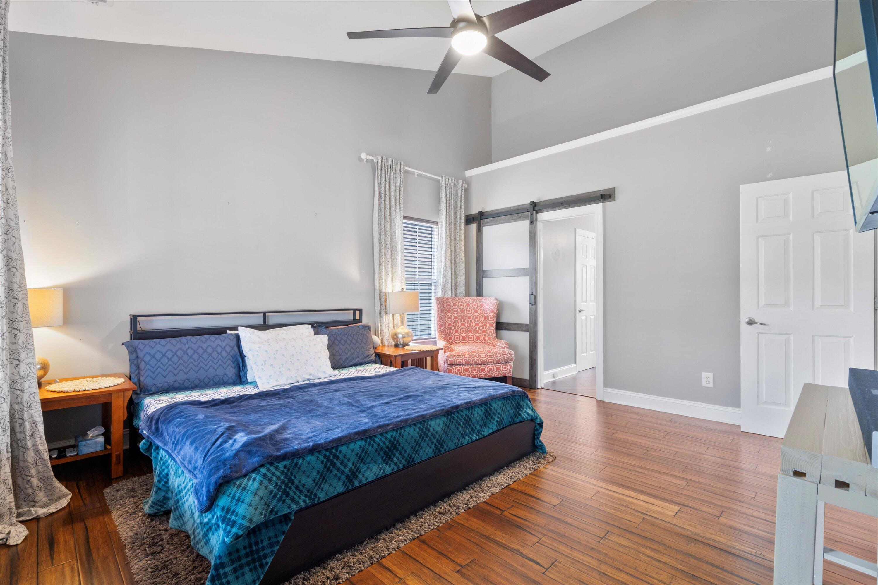 5258 Mulholland Drive