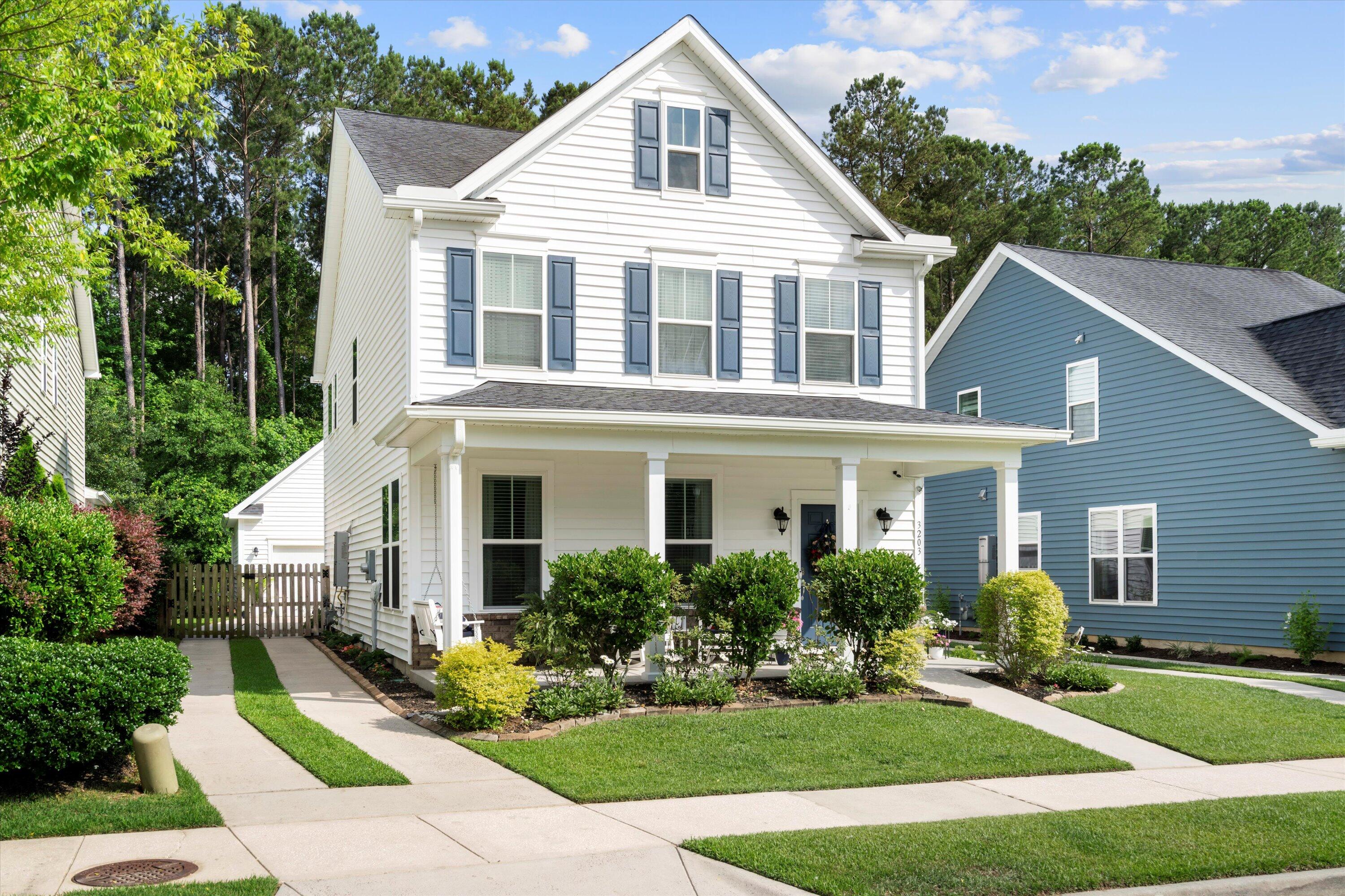 3203 Moonlight Drive