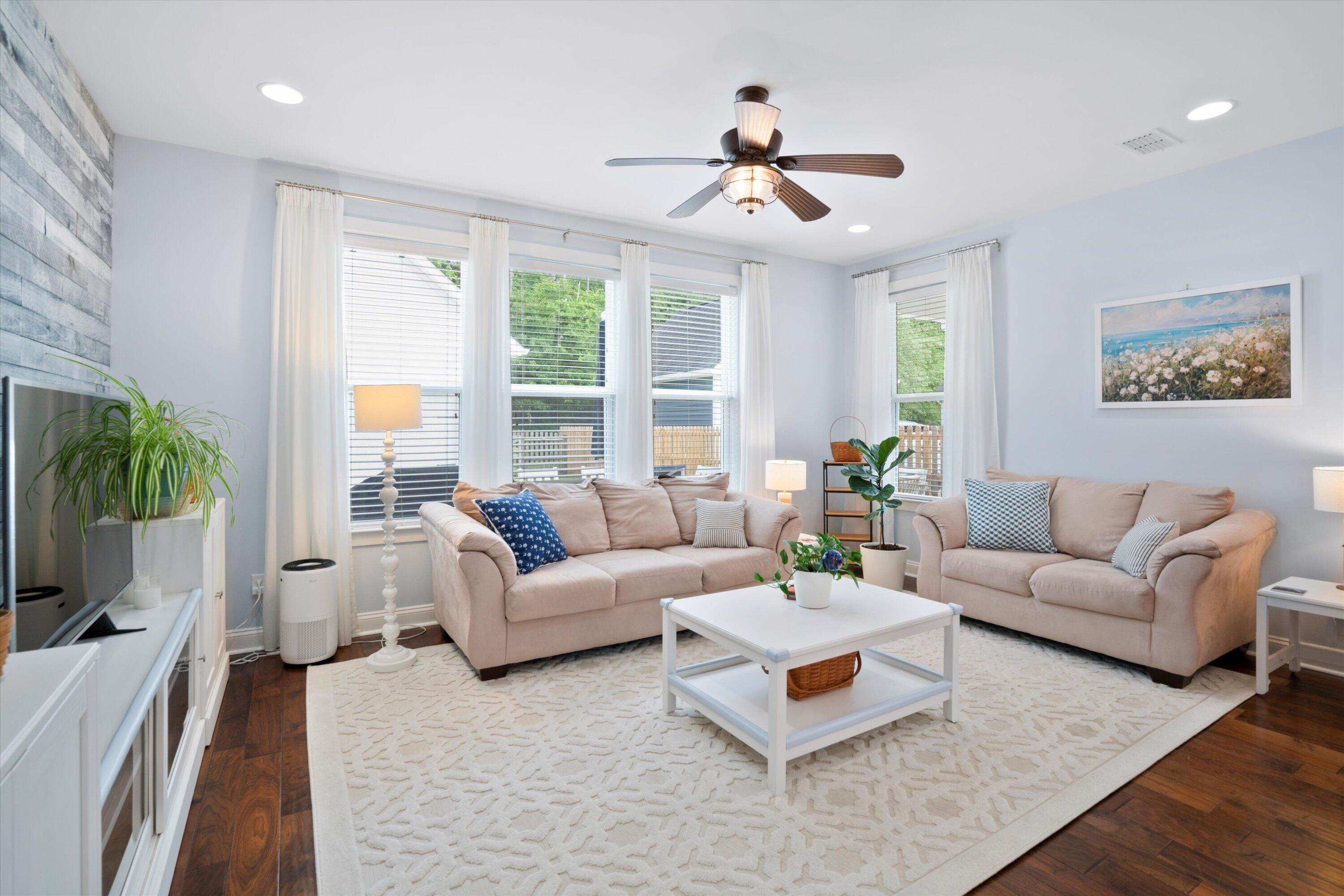 3203 Moonlight Drive