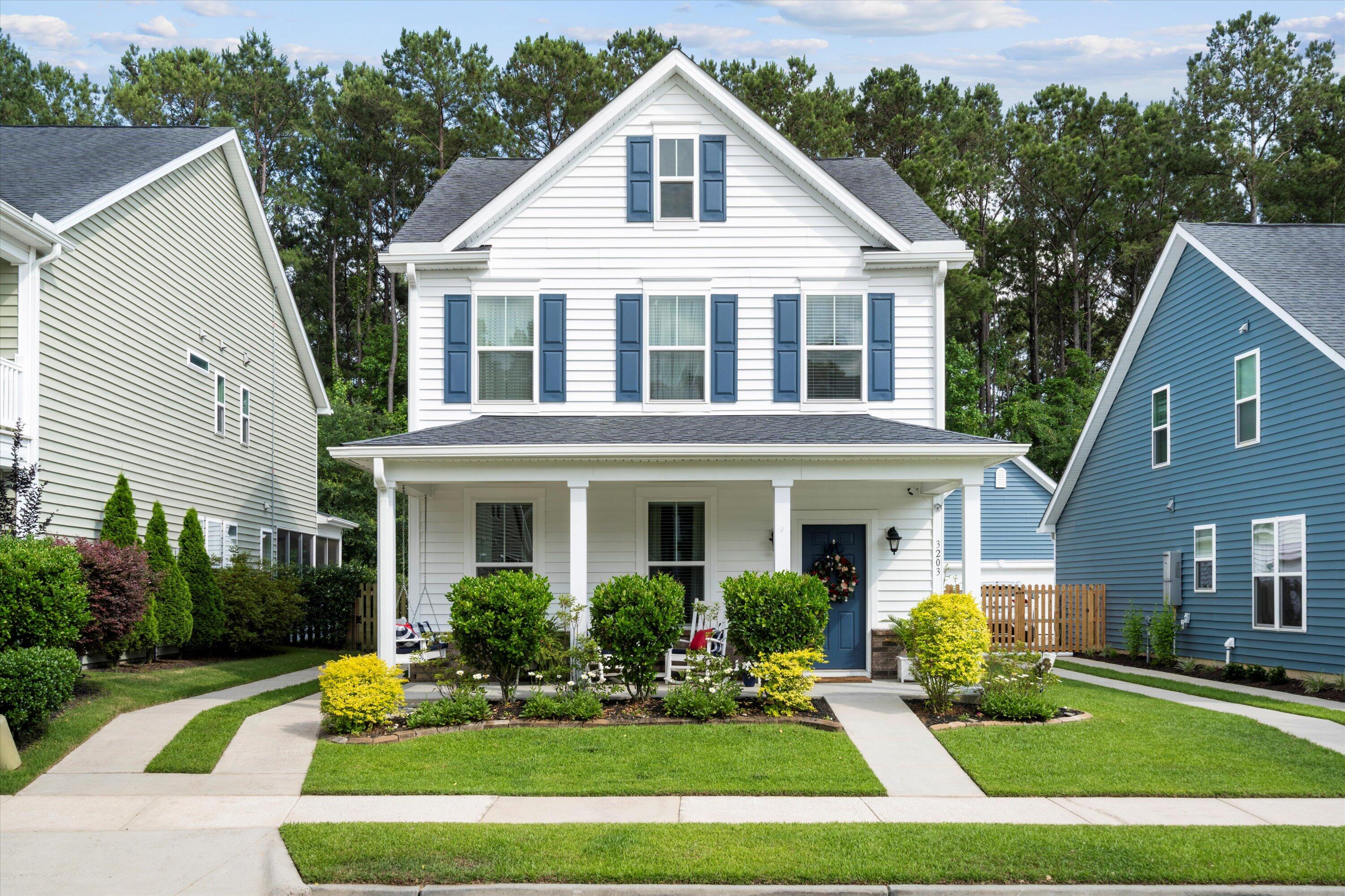 3203 Moonlight Drive