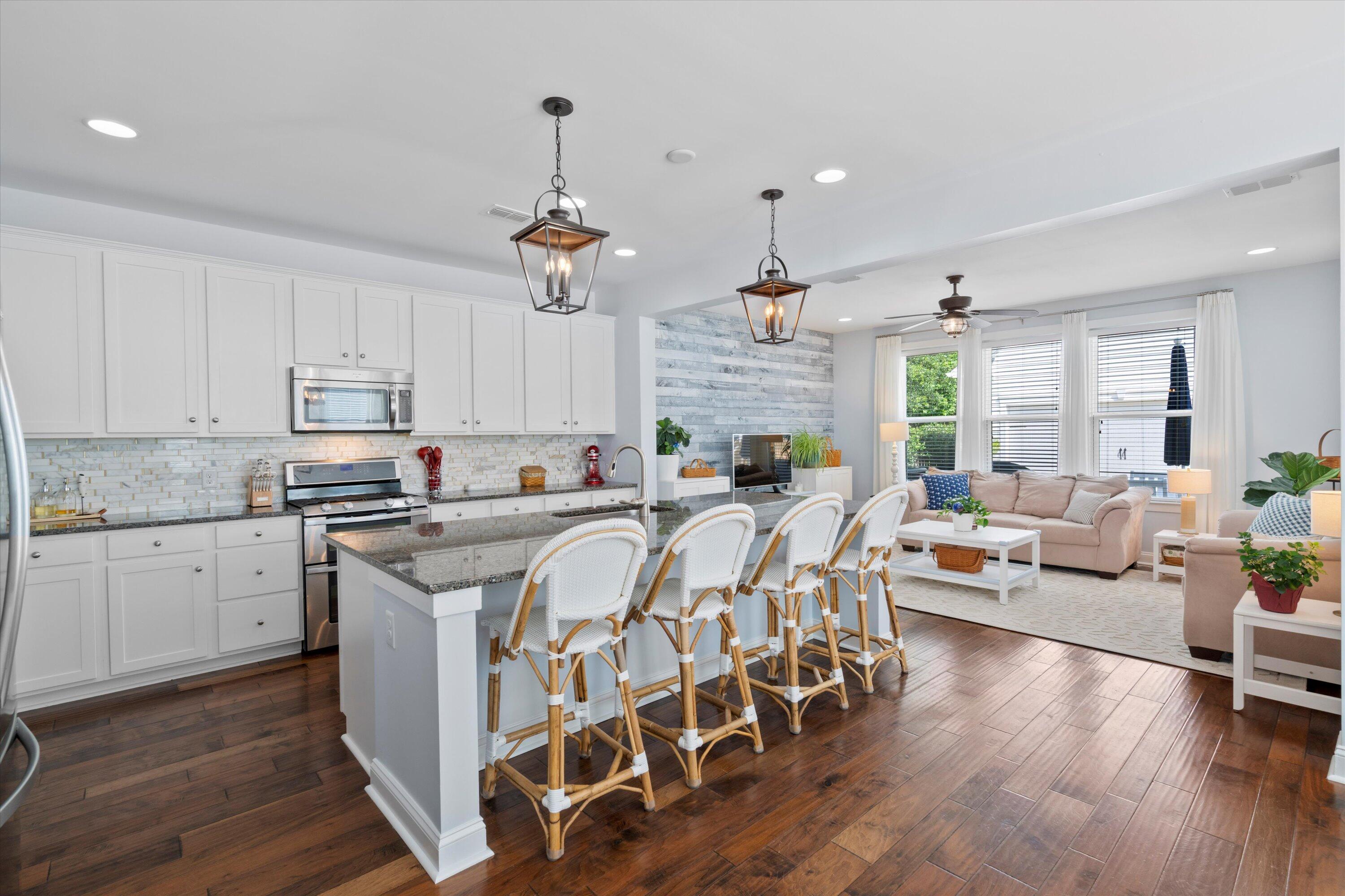 3203 Moonlight Drive