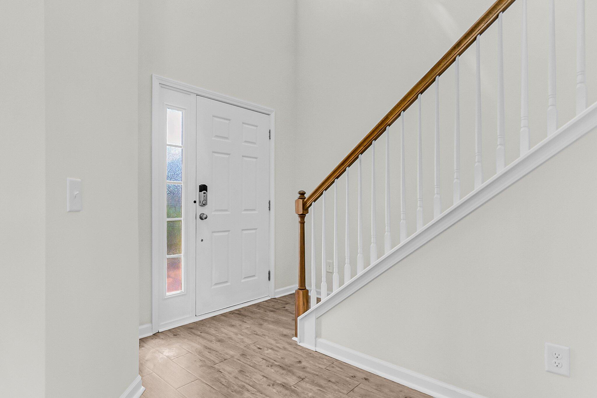 9915 Honeylocust Lane