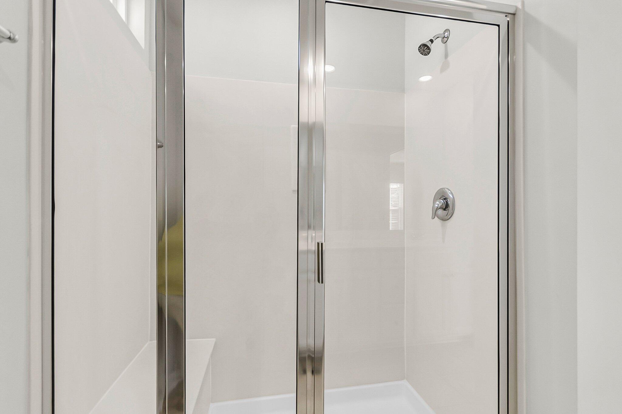 9915 Honeylocust Lane