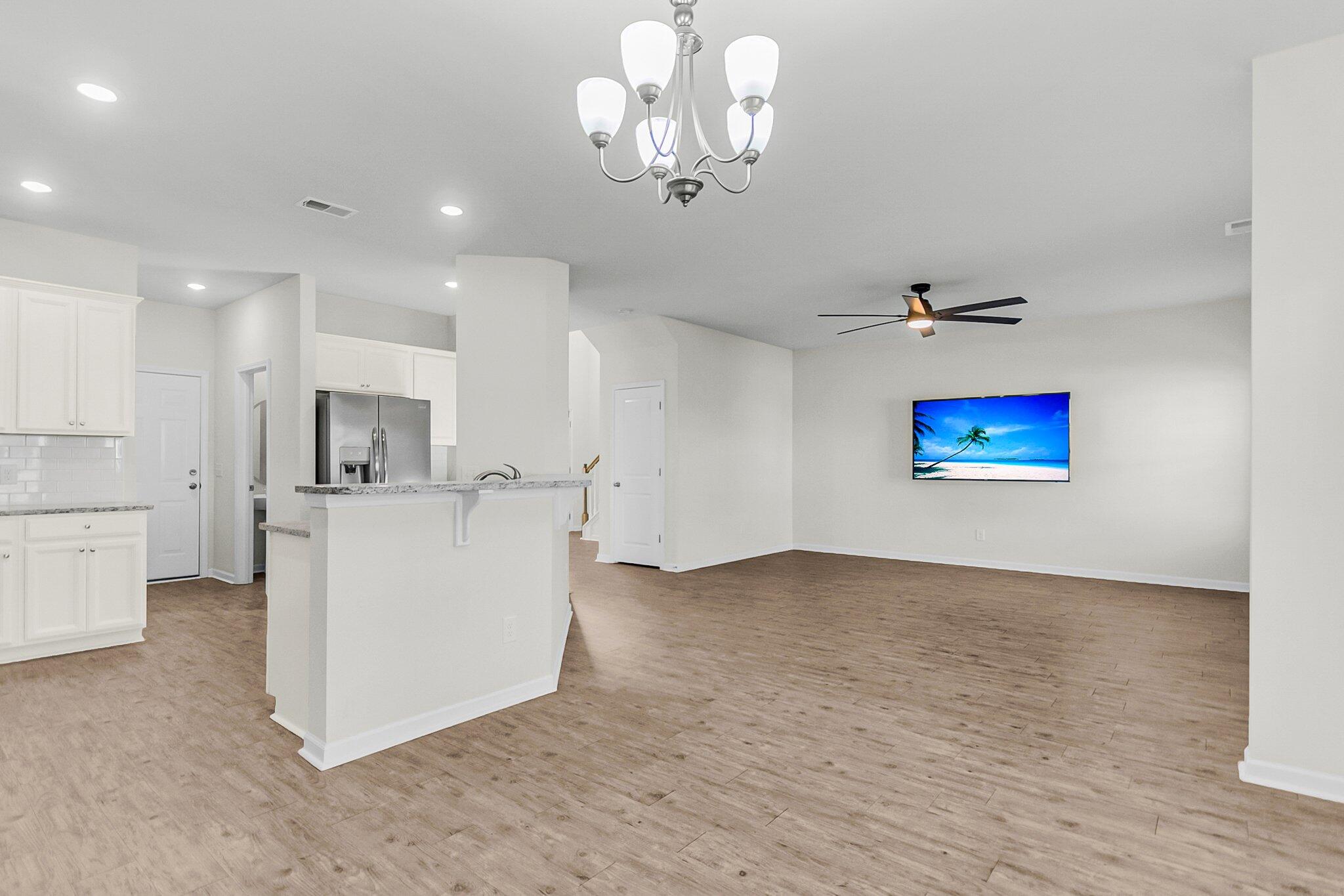 9915 Honeylocust Lane