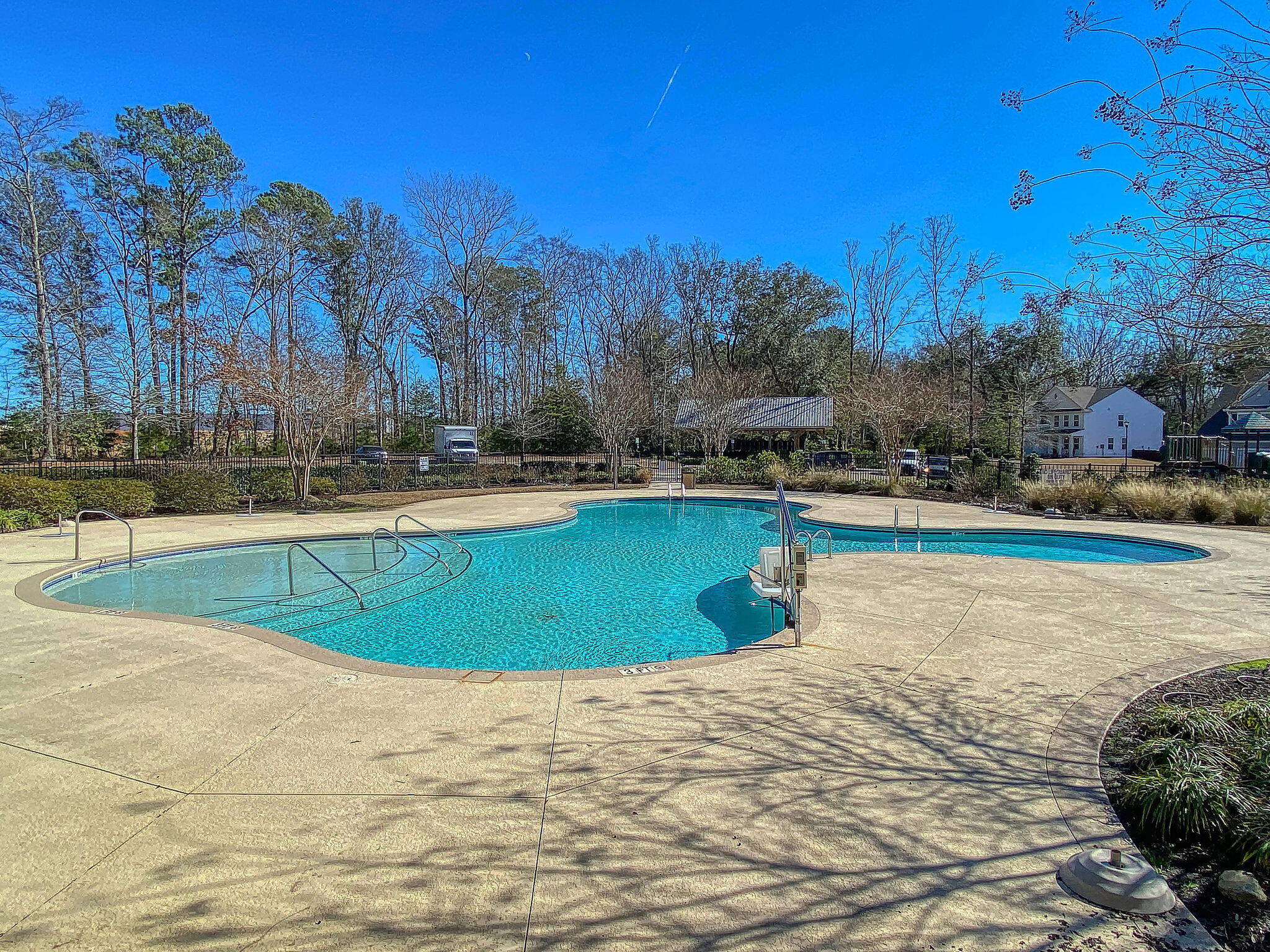 9915 Honeylocust Lane