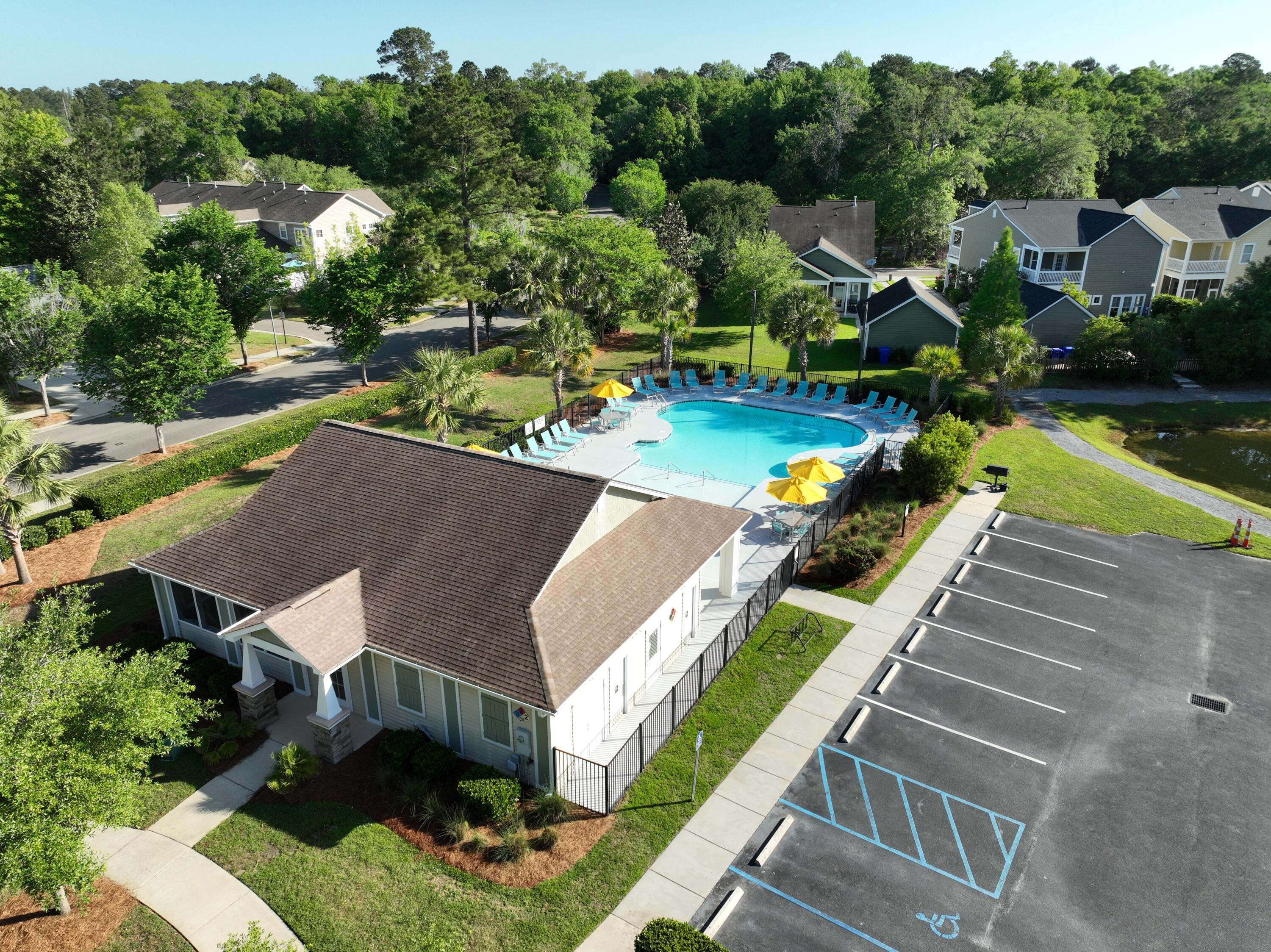 3201 Moonlight Drive