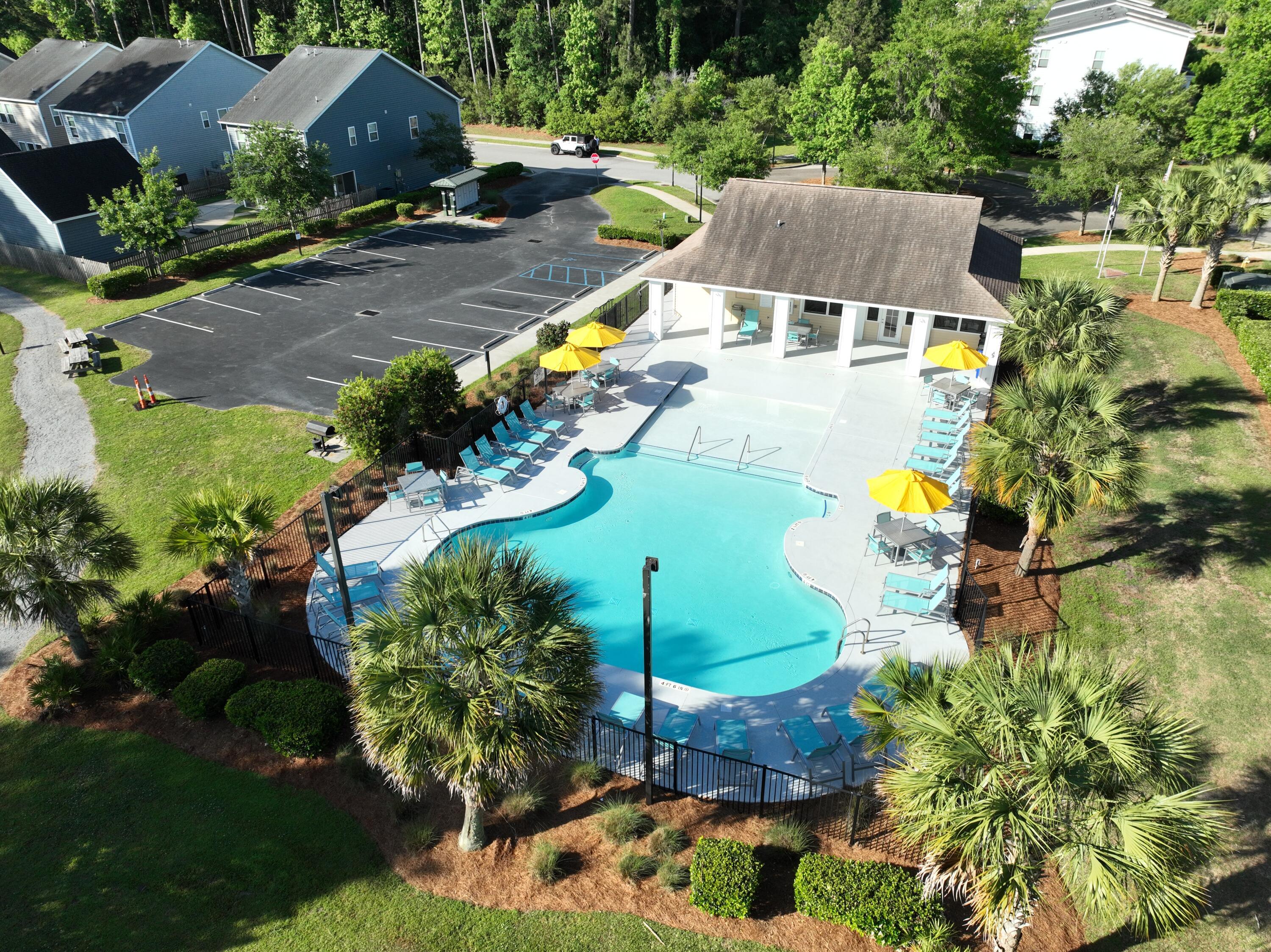 3201 Moonlight Drive