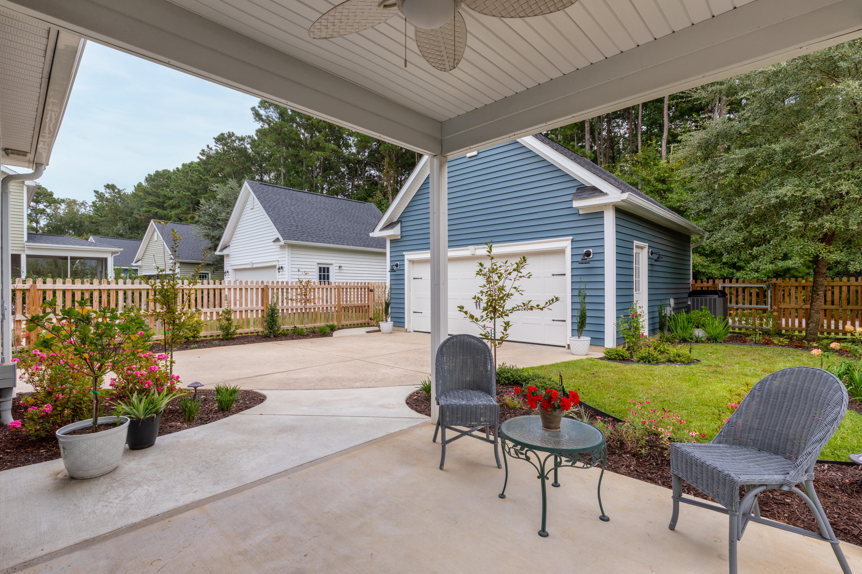 3201 Moonlight Drive