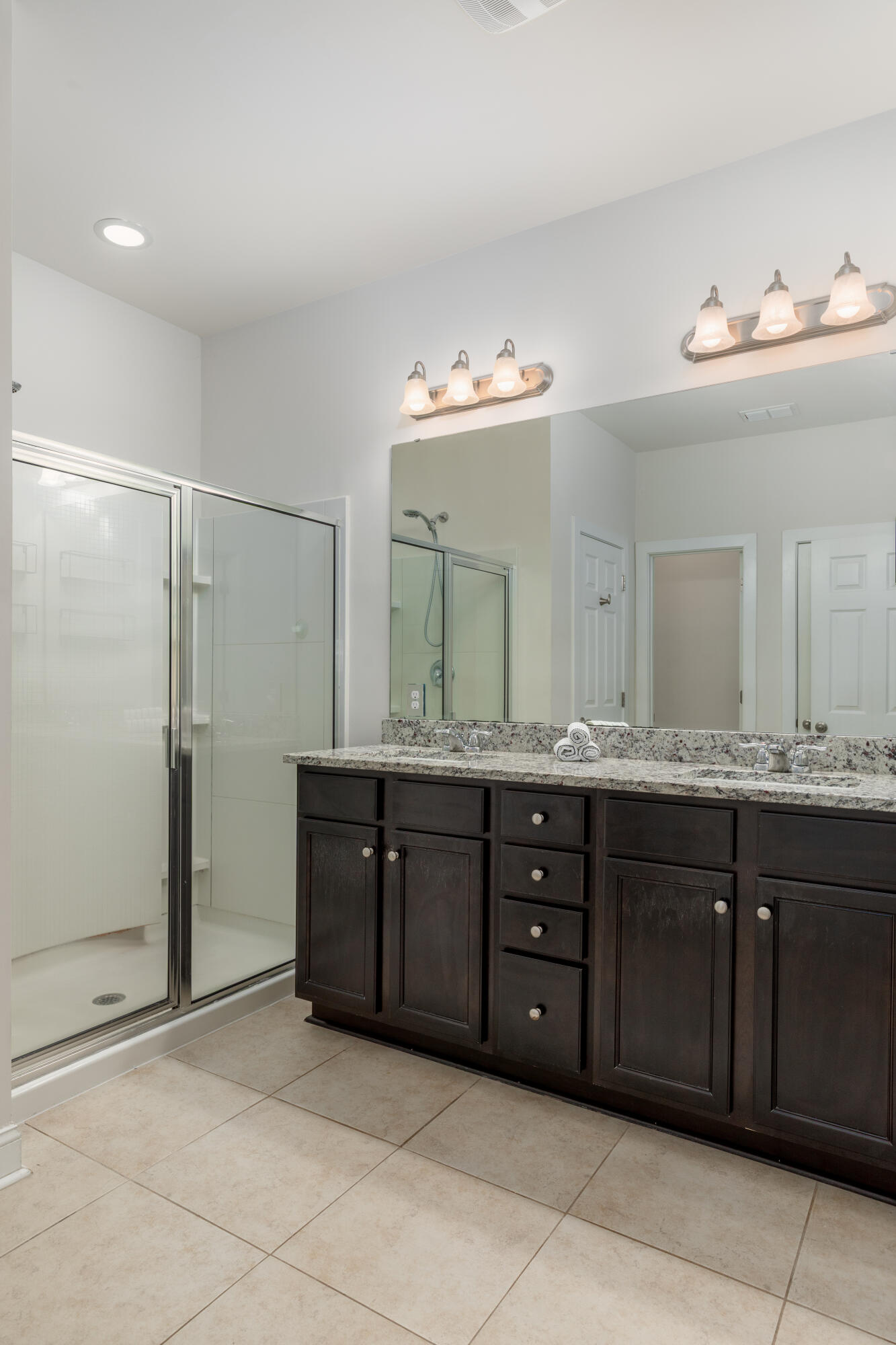 3201 Moonlight Drive