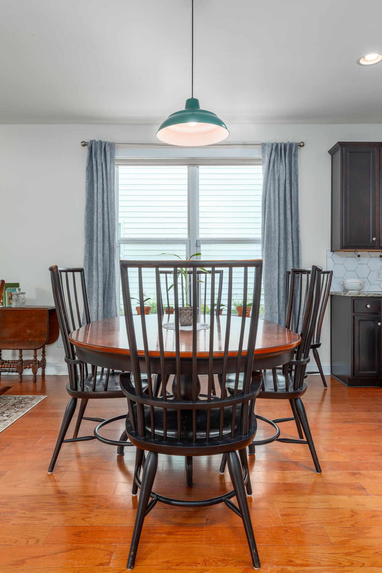 3201 Moonlight Drive