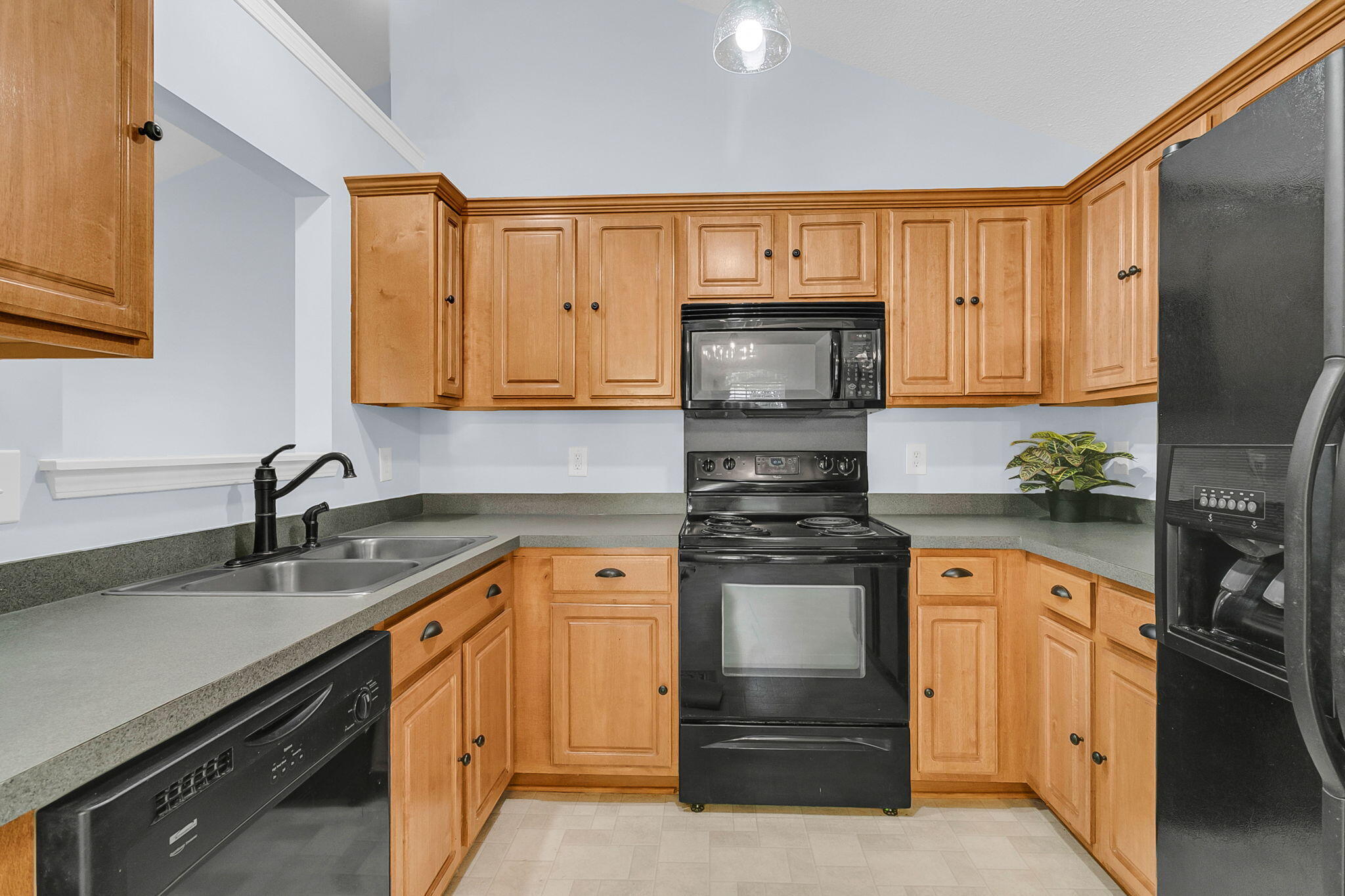 207 Bainsbury Lane