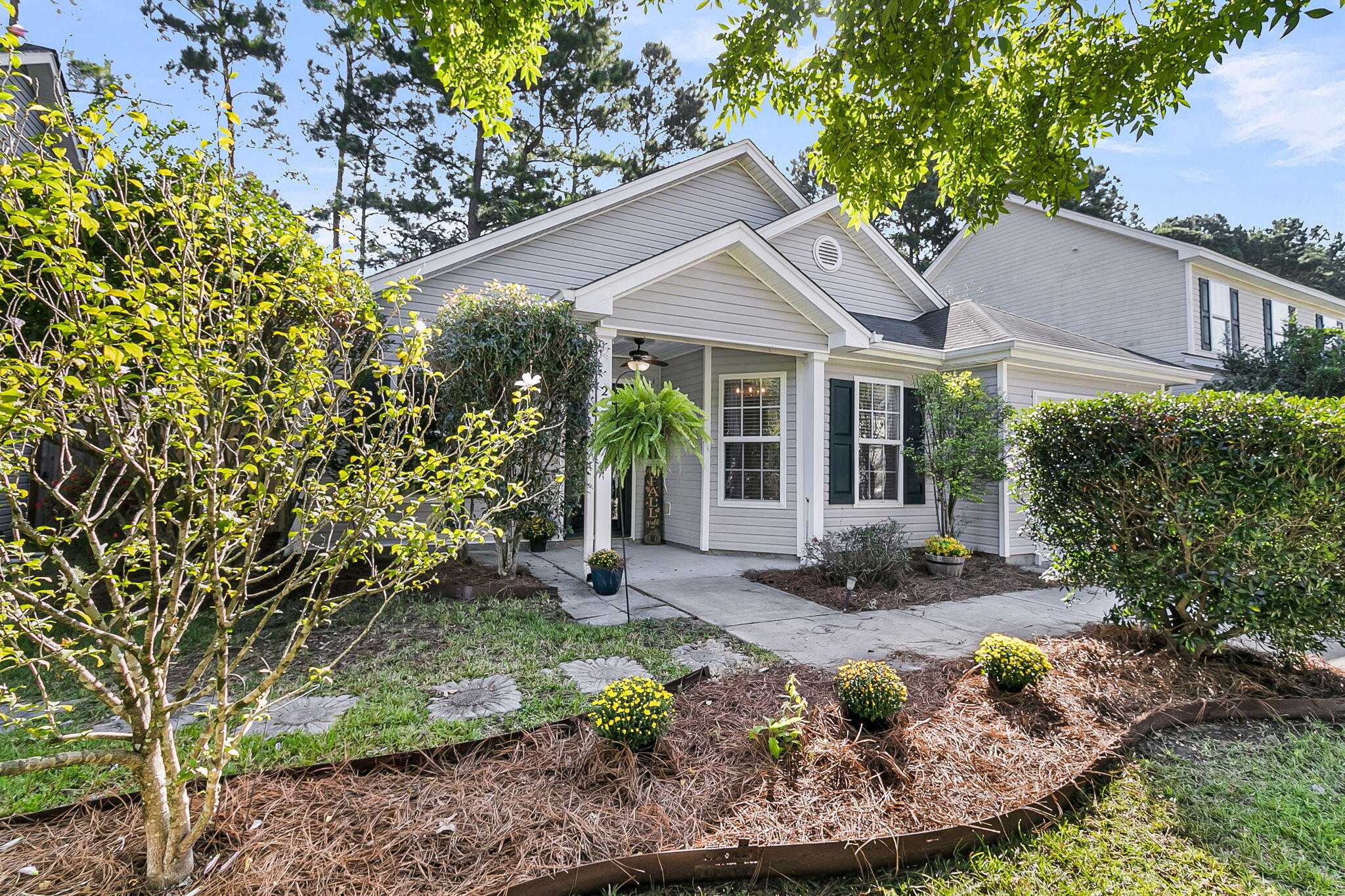 207 Bainsbury Lane