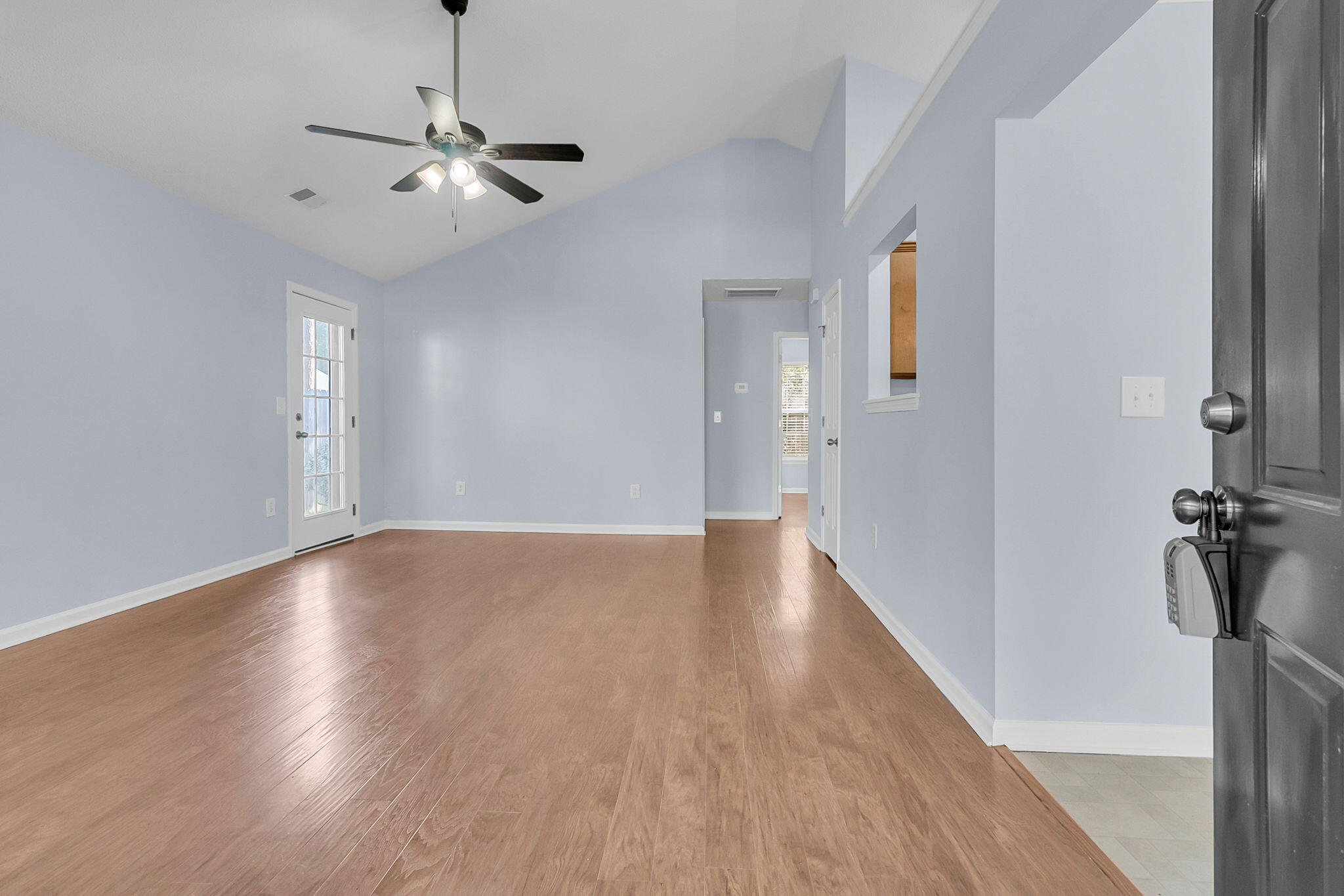 207 Bainsbury Lane