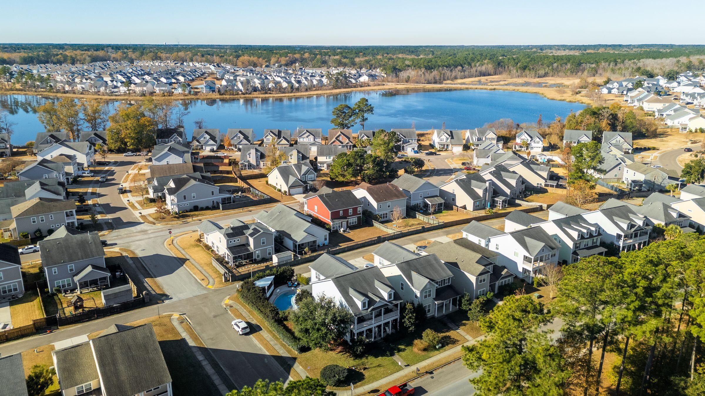 216 Foxbank Plantation Boulevard