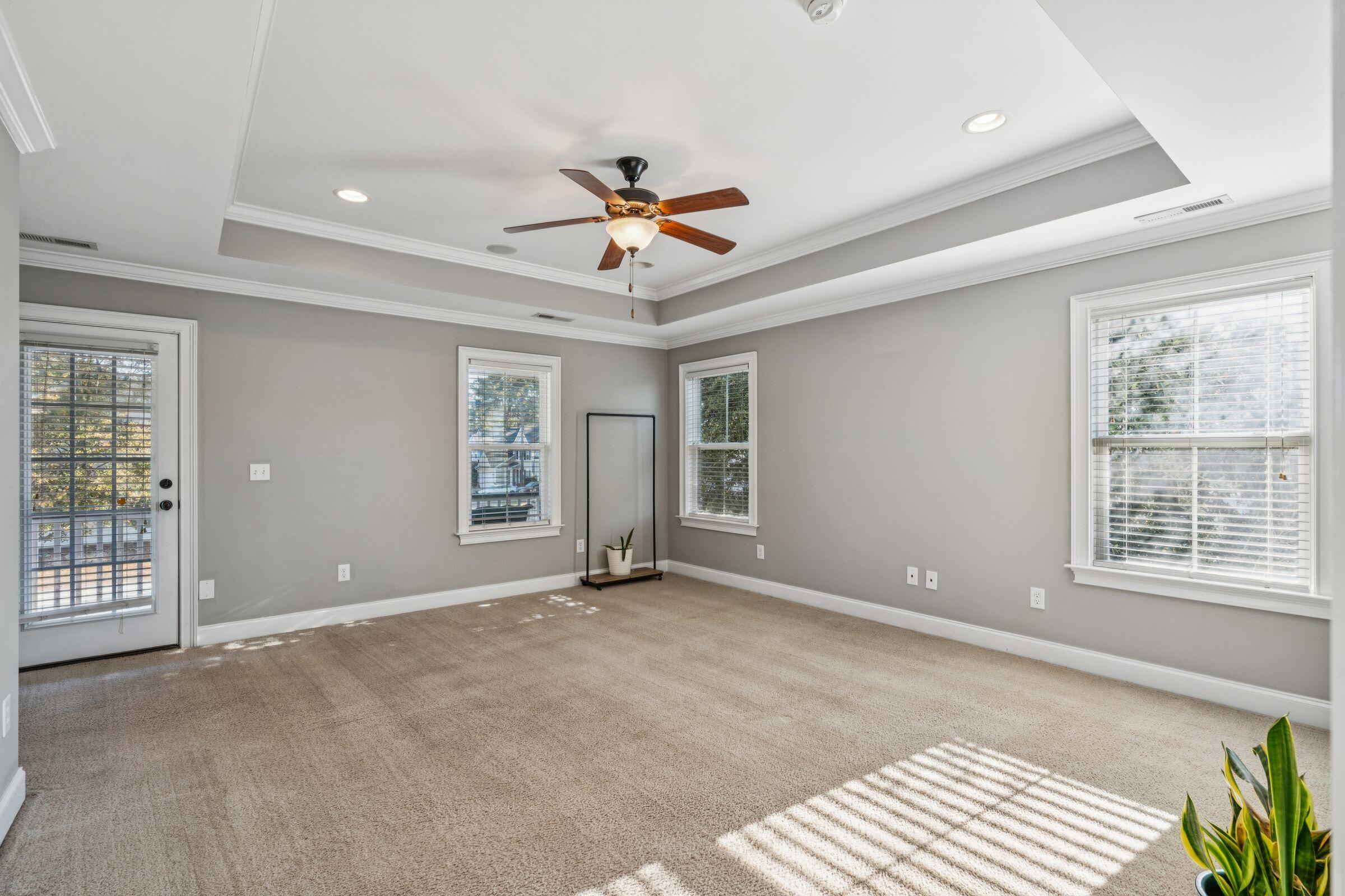 216 Foxbank Plantation Boulevard