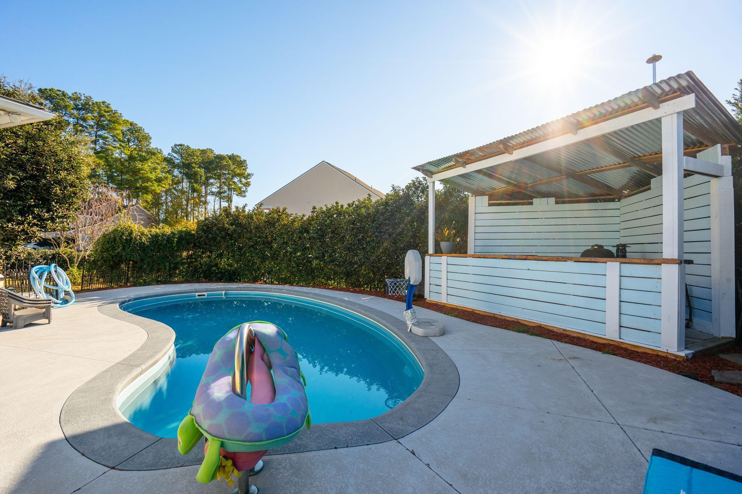 216 Foxbank Plantation Boulevard