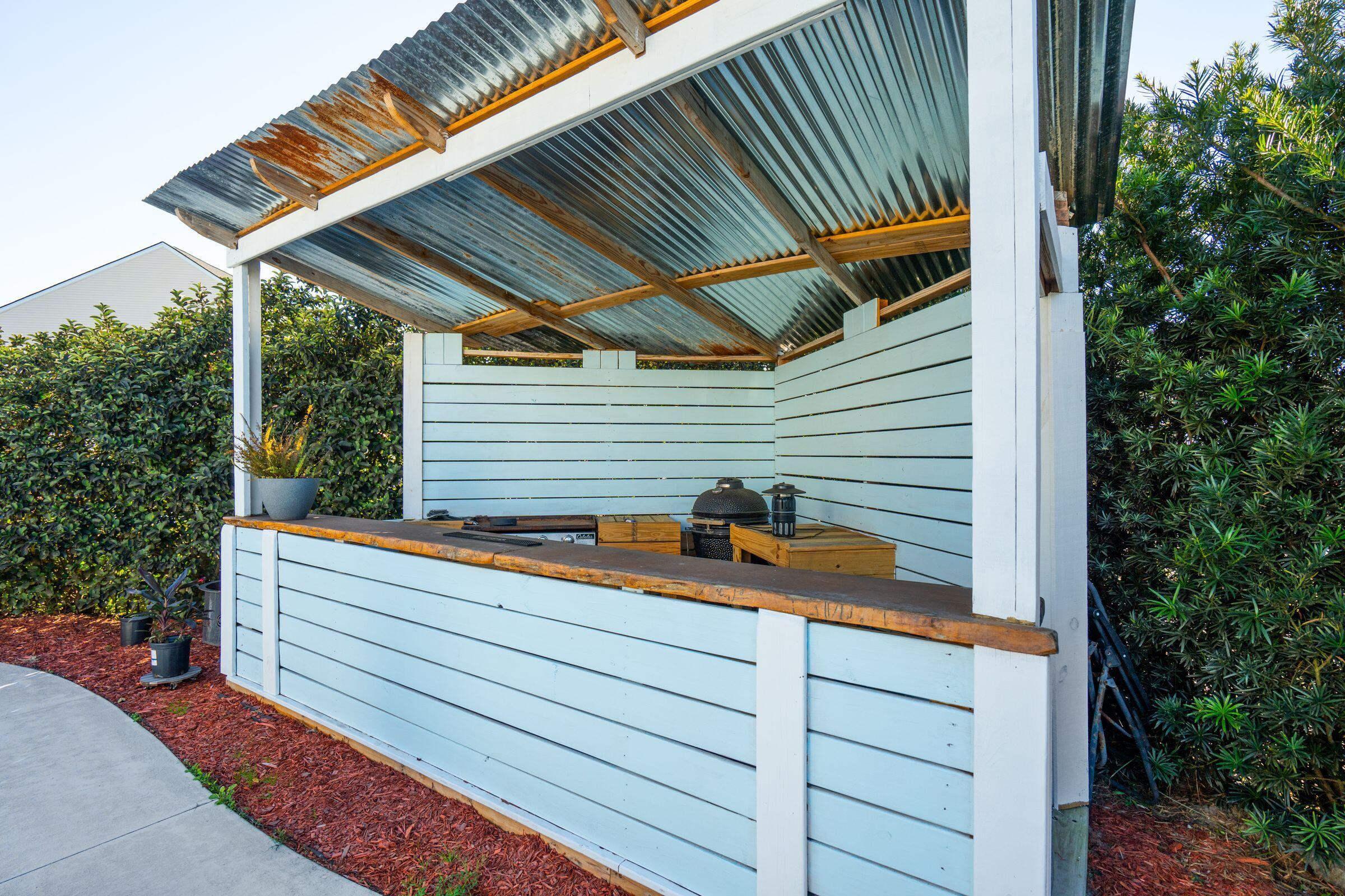 216 Foxbank Plantation Boulevard