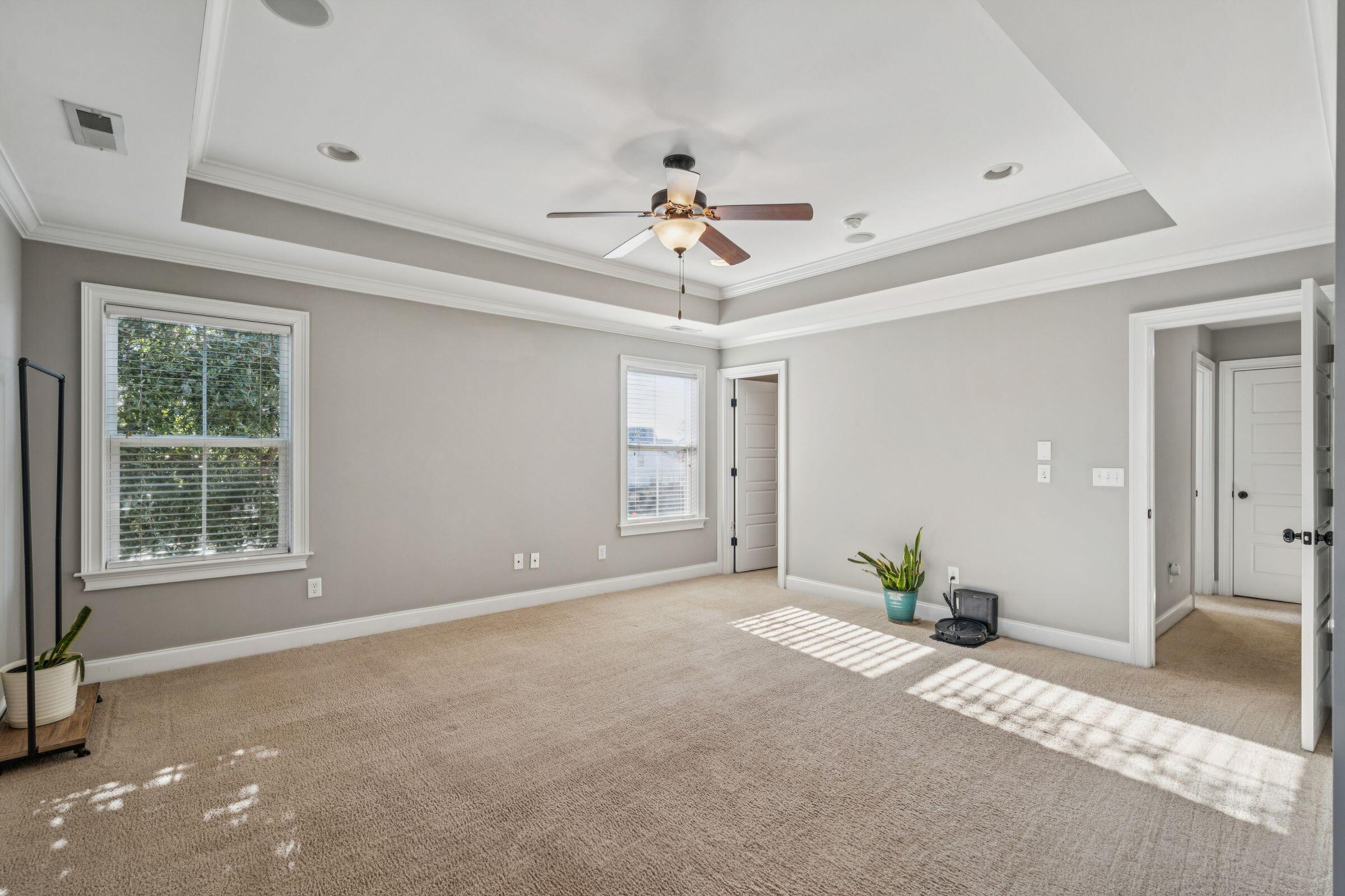 216 Foxbank Plantation Boulevard