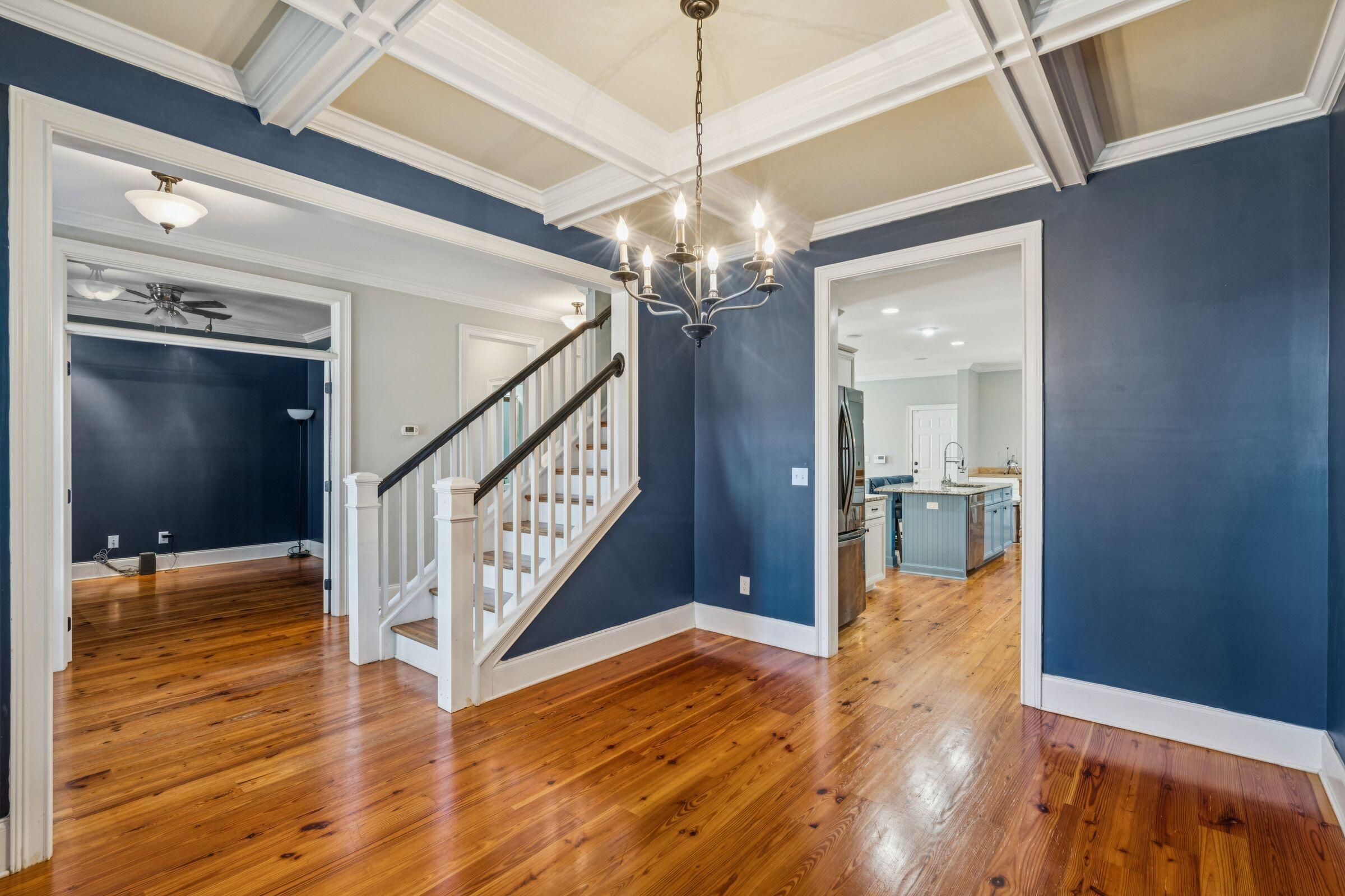 216 Foxbank Plantation Boulevard