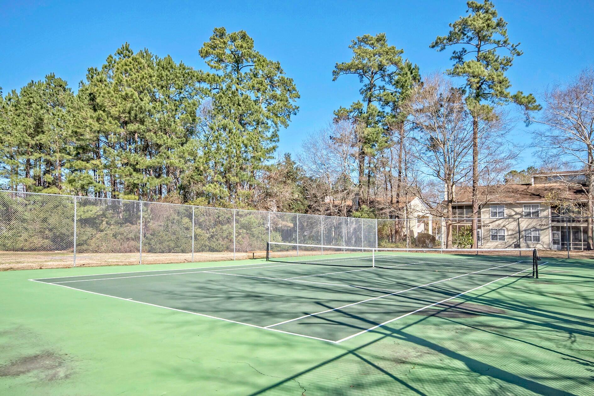 5106 Park Creek Avenue