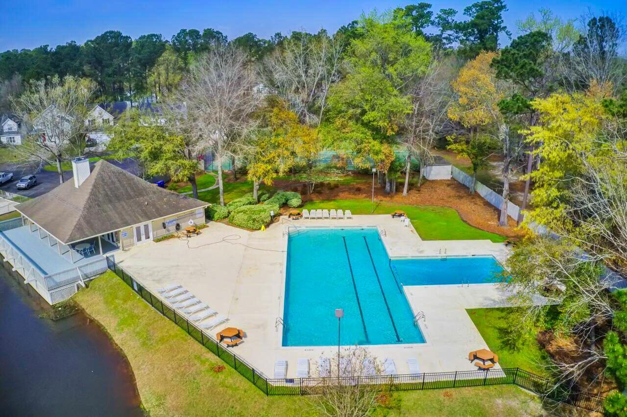 5106 Park Creek Avenue