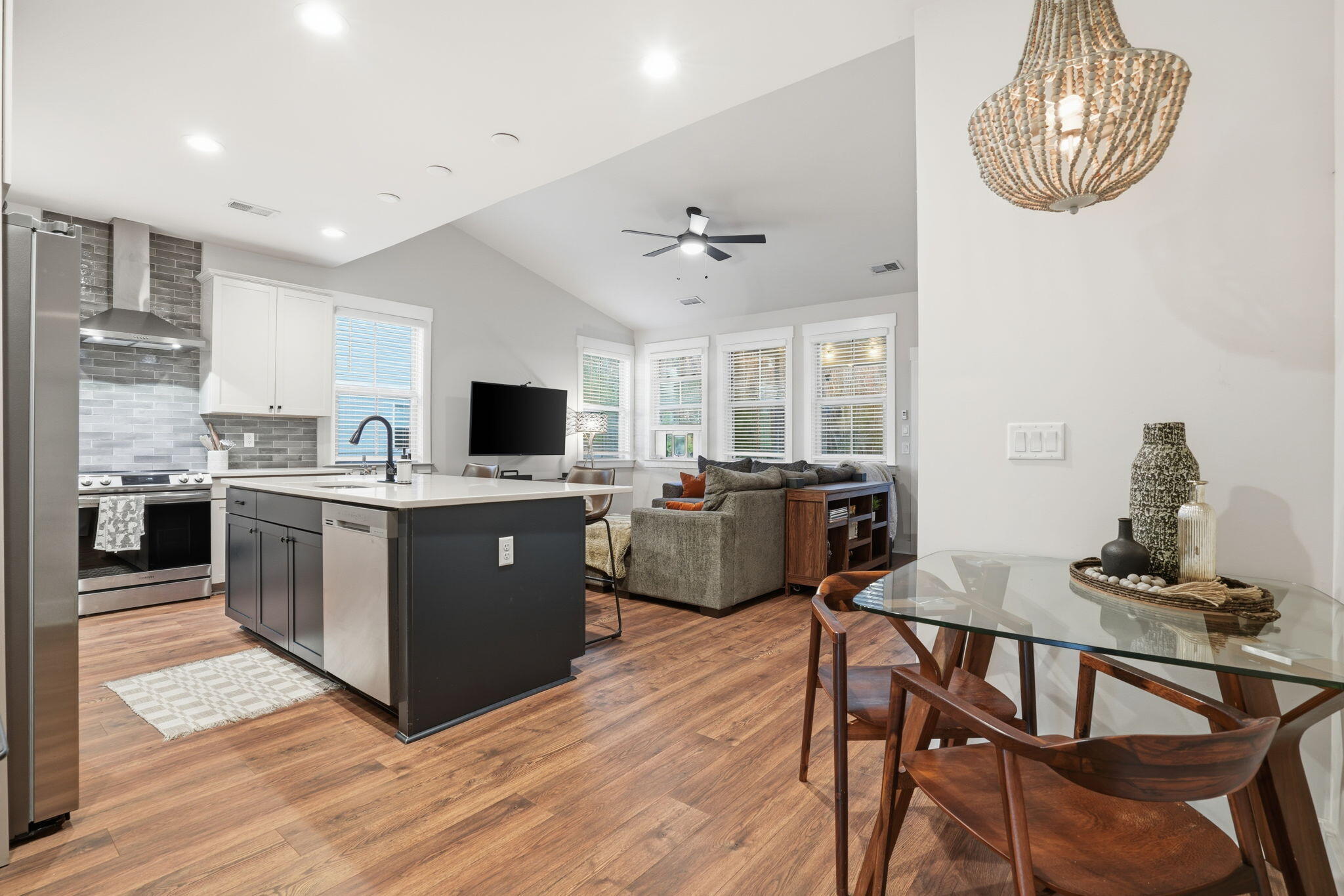 5106 Park Creek Avenue