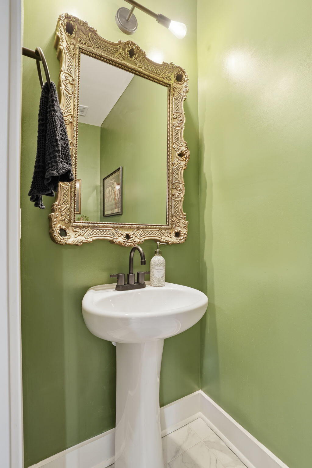 5106 Park Creek Avenue