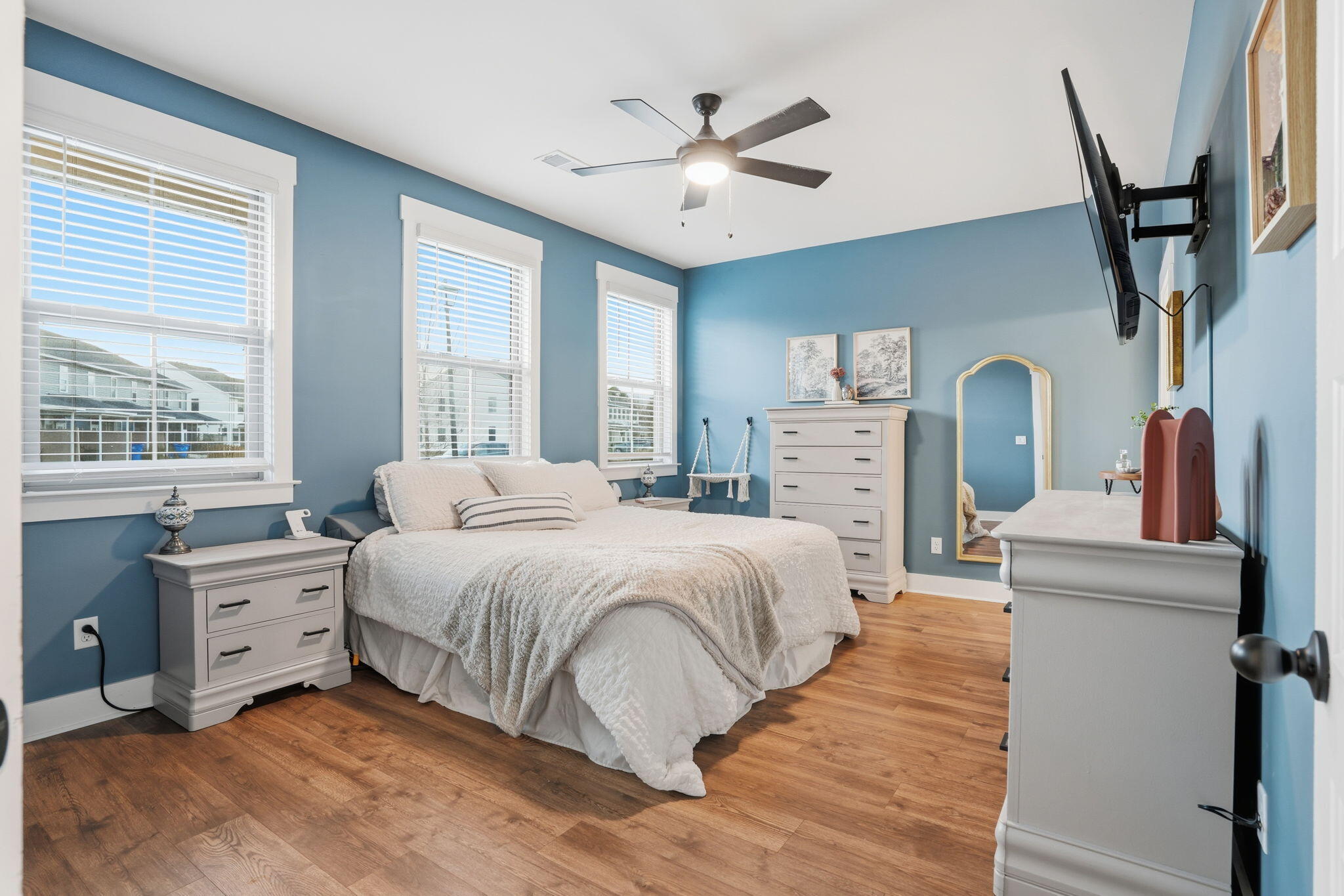 5106 Park Creek Avenue